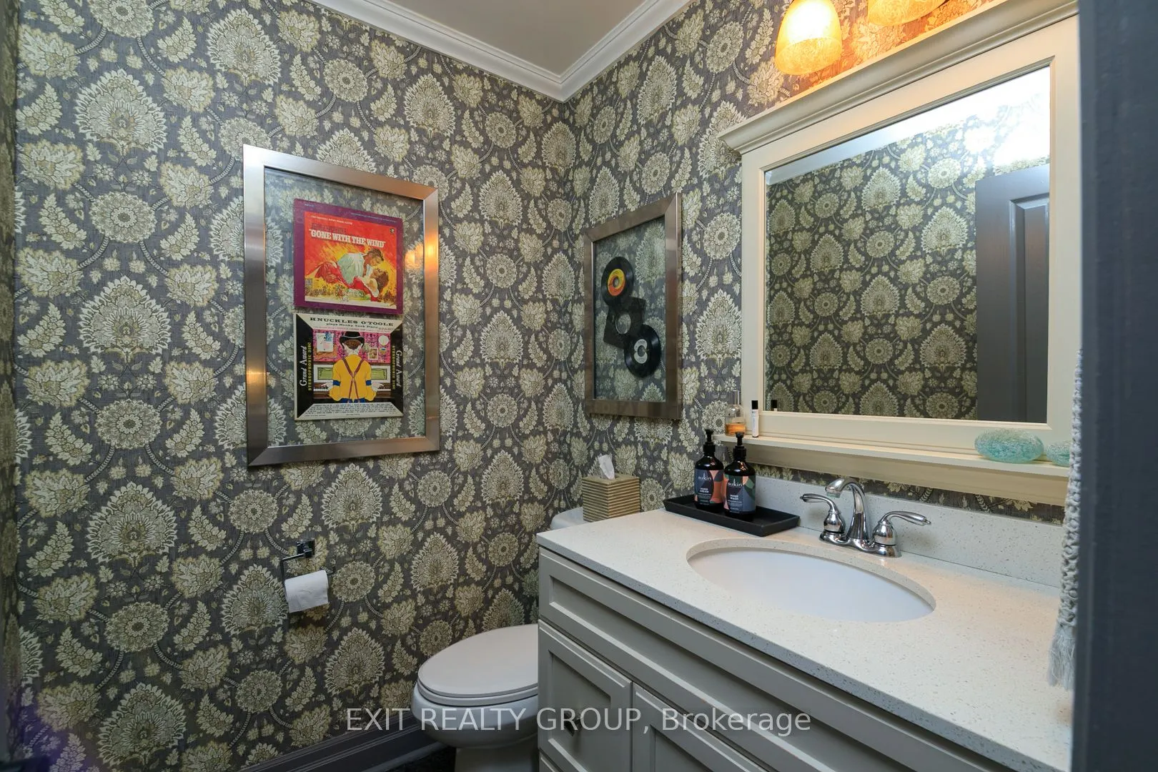 208 Glen Ross Road