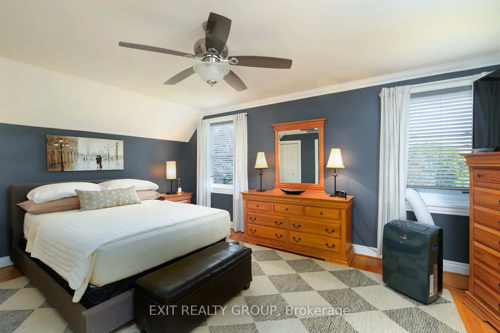 208 Glen Ross Road