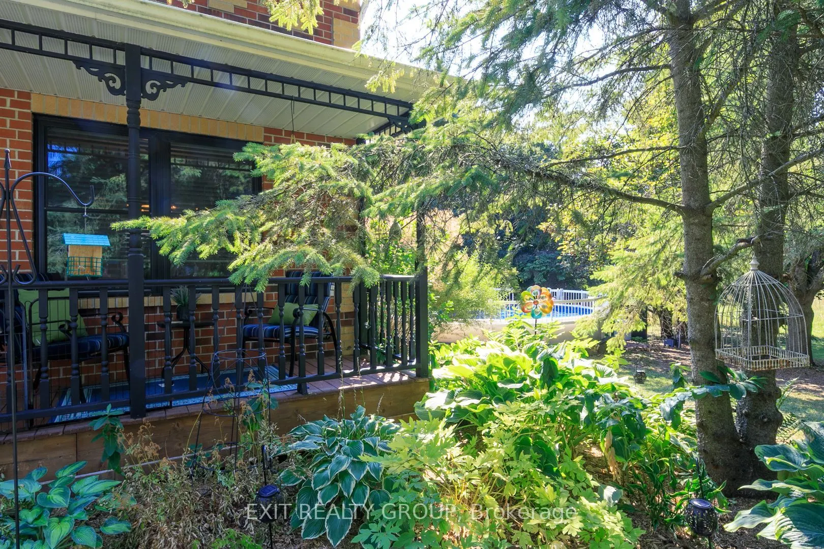 208 Glen Ross Road