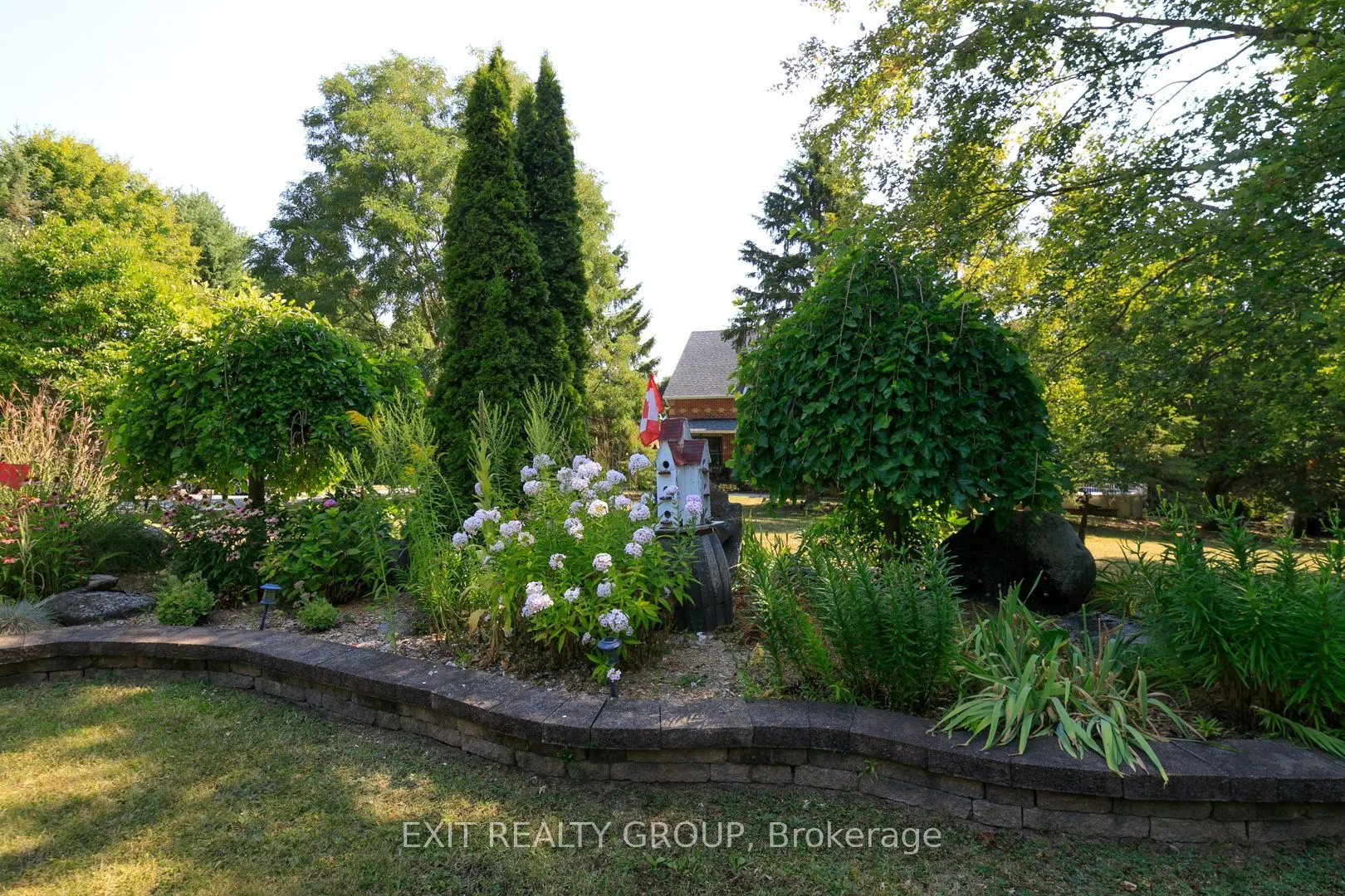 208 Glen Ross Road