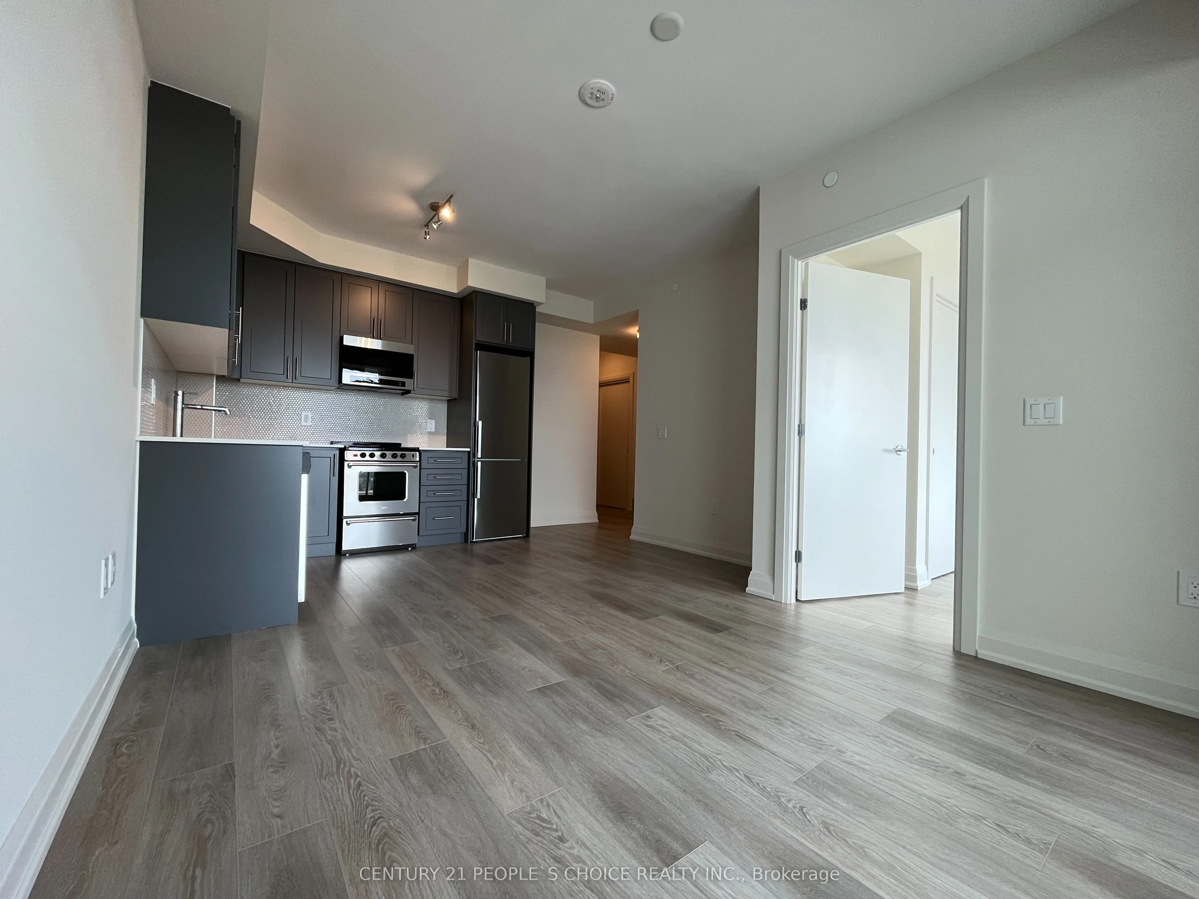212 King William Street, #1323