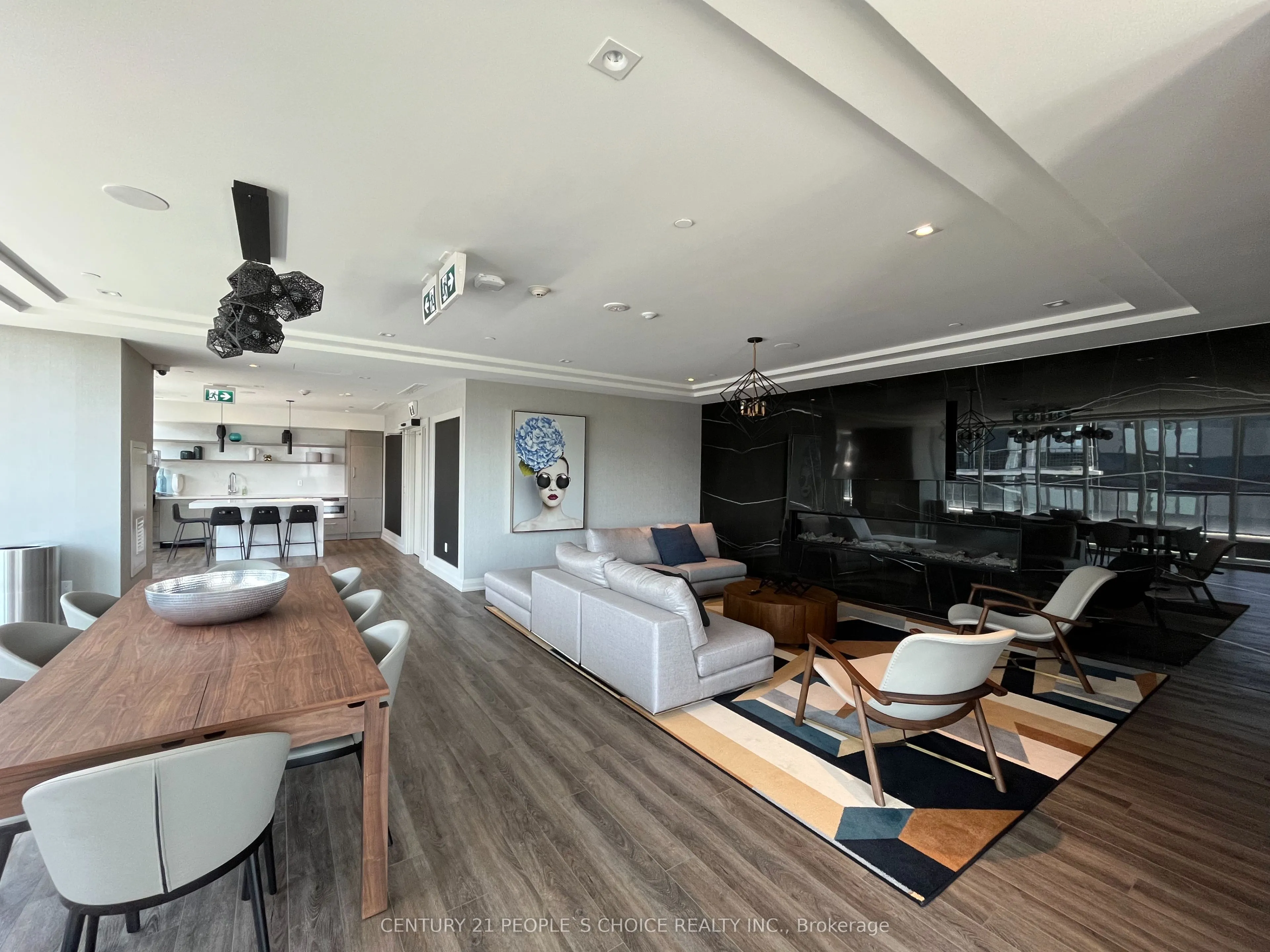 212 King William Street, #1323