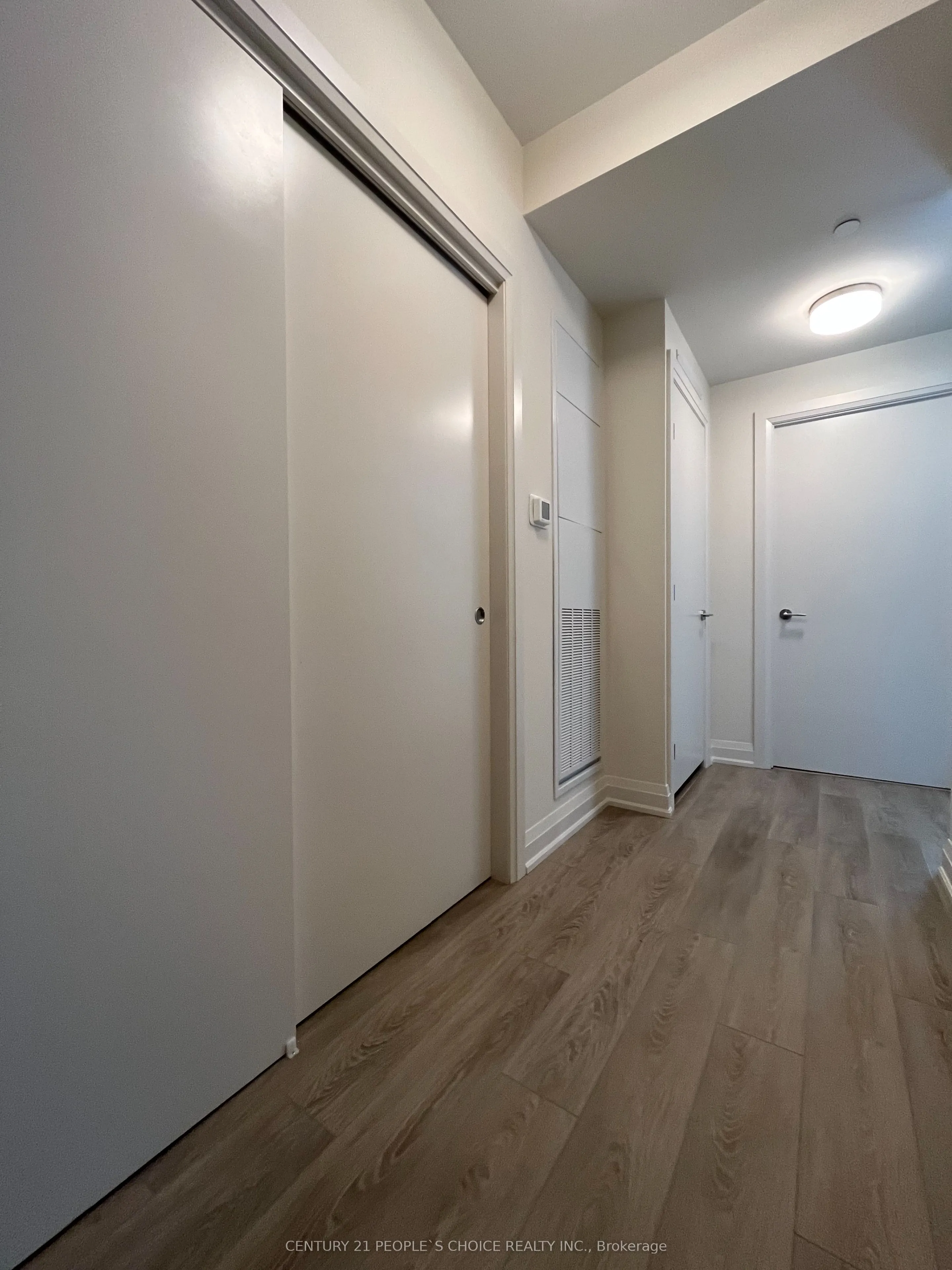 212 King William Street, #1323