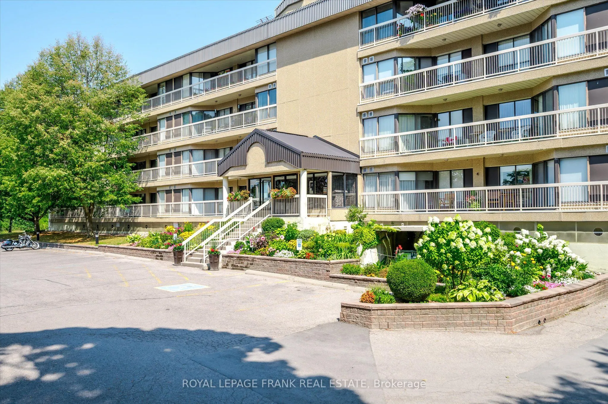 40 Auburn Street, #308