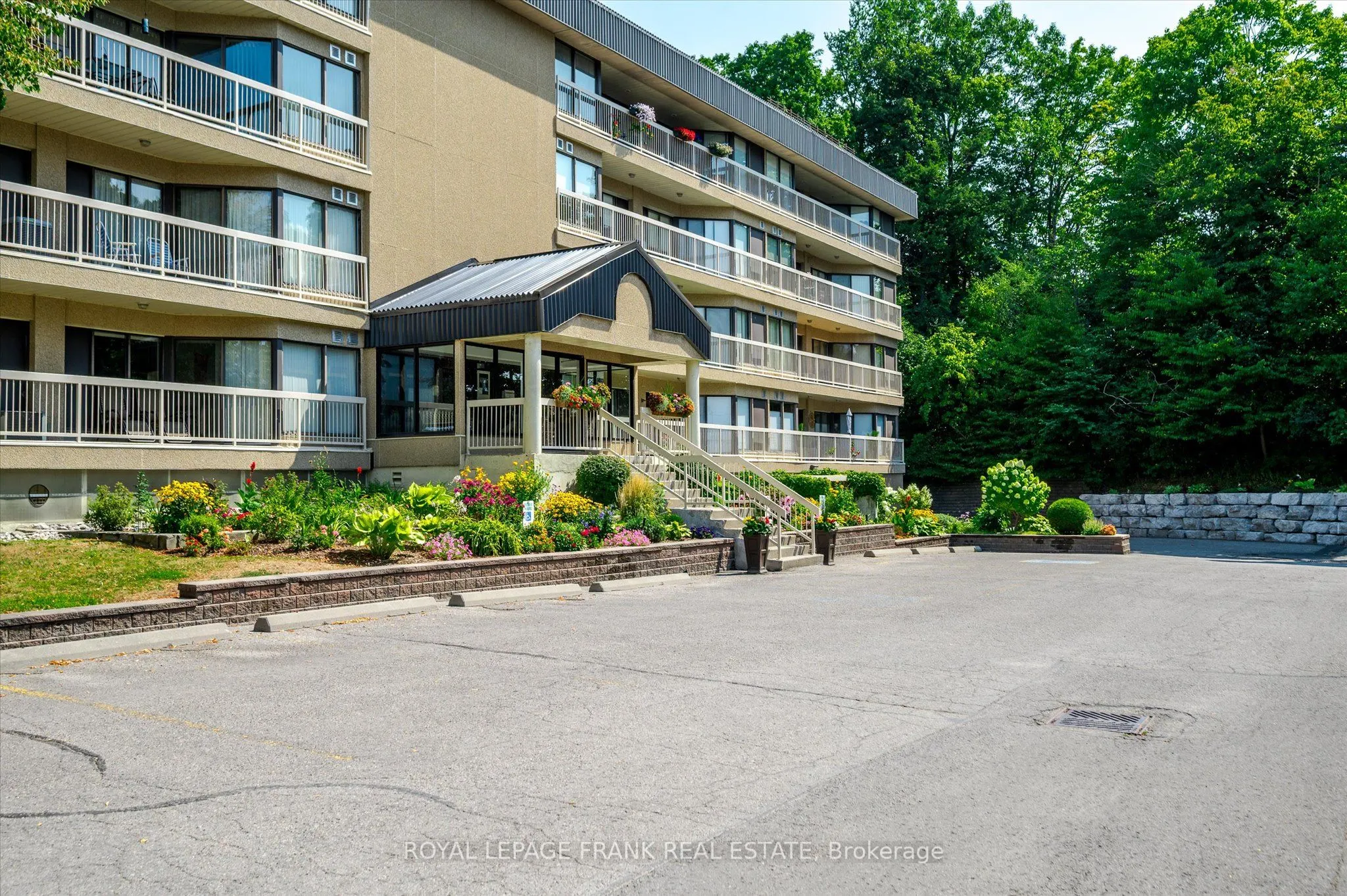 40 Auburn Street, #308