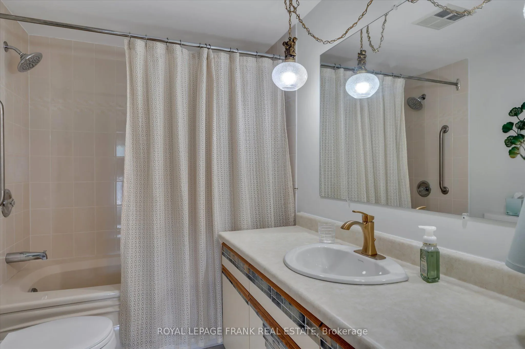 40 Auburn Street, #308