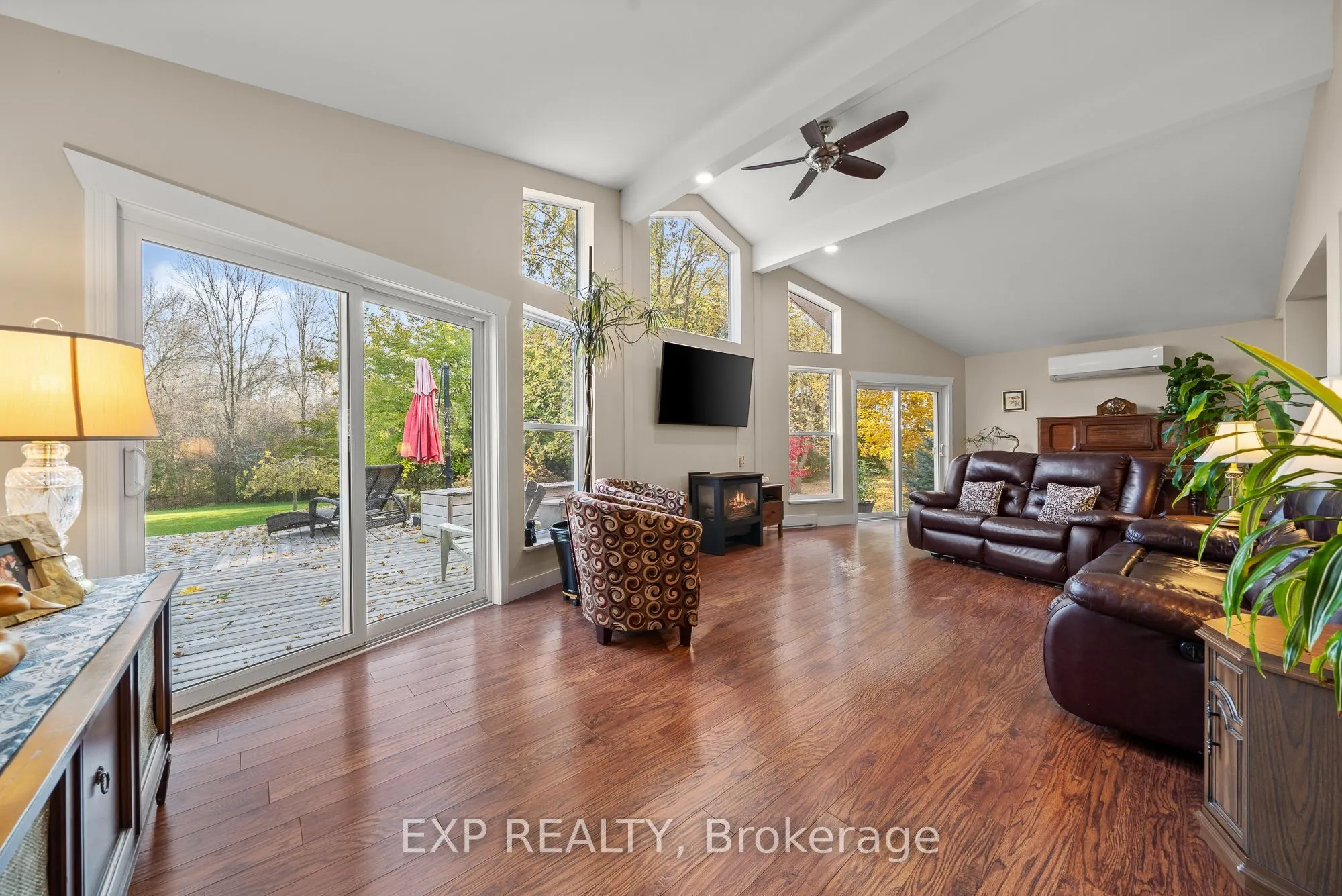 17682 Loyalist Parkway