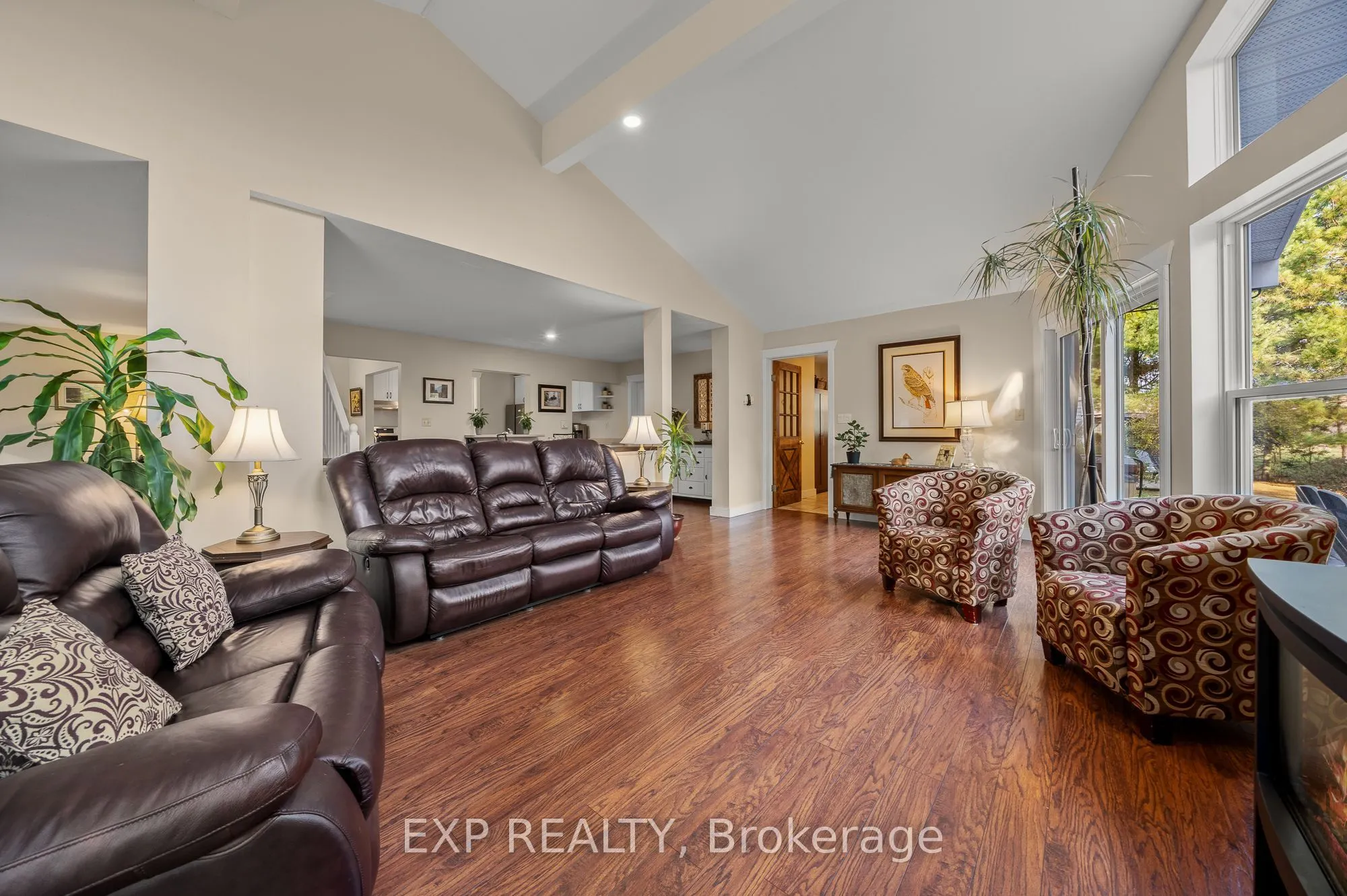 17682 Loyalist Parkway