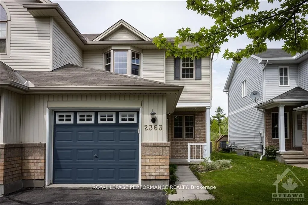 2363 Glandriel Crescent