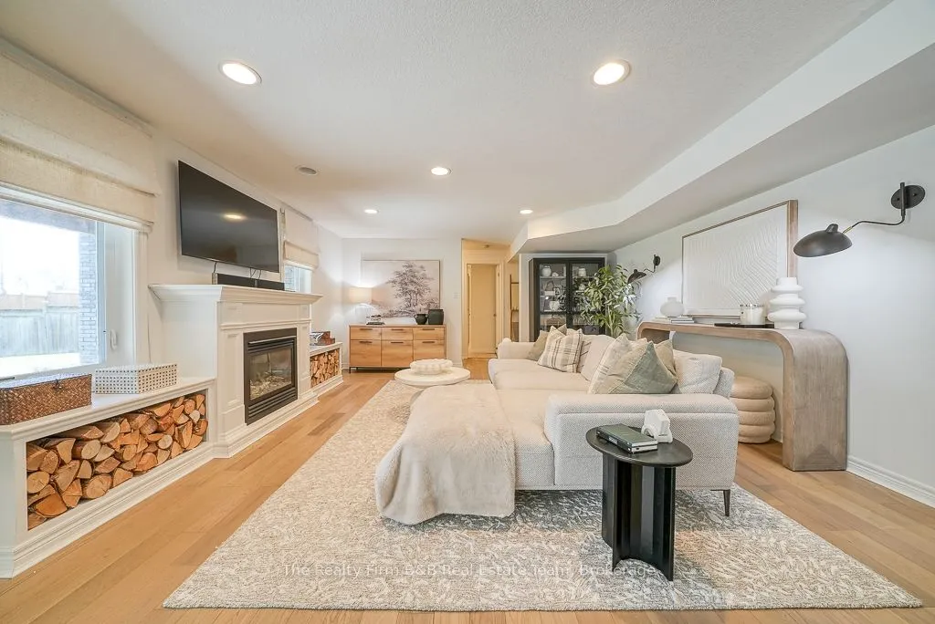 428 Lakeview Drive