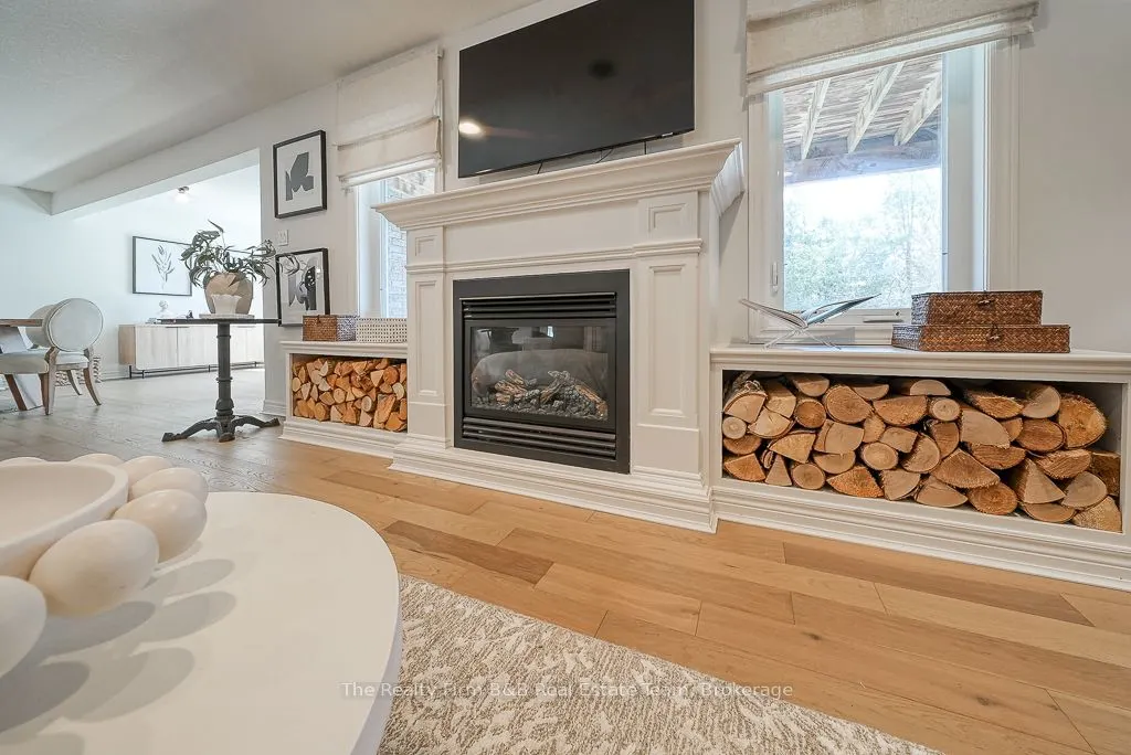428 Lakeview Drive
