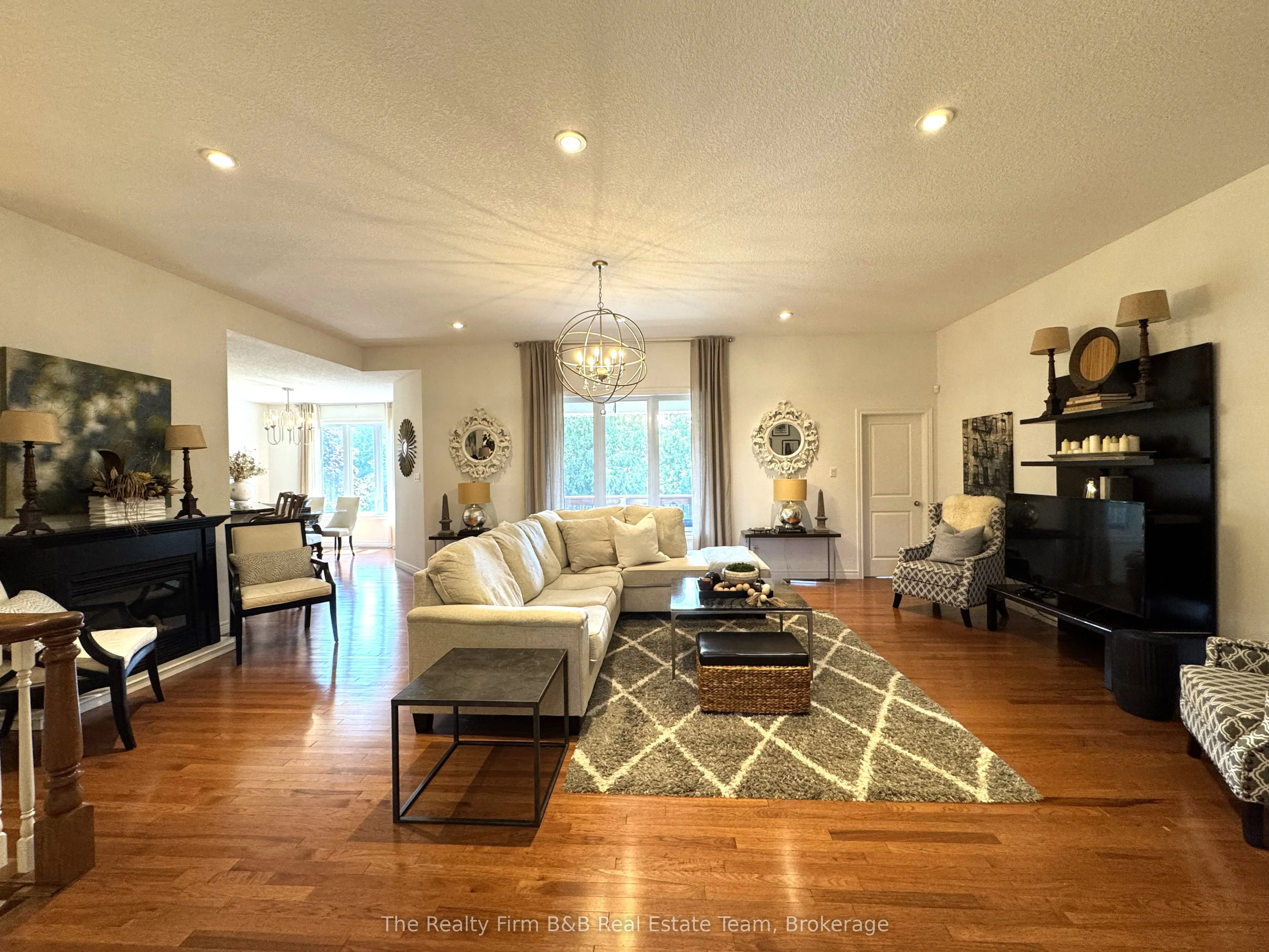 428 Lakeview Drive