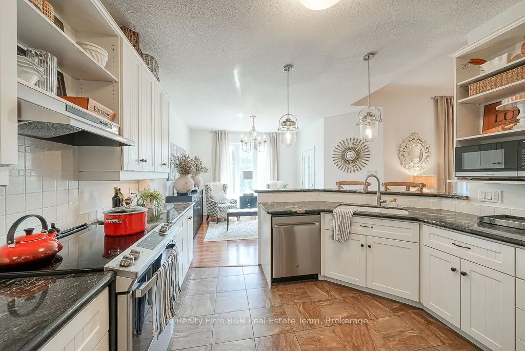 428 Lakeview Drive