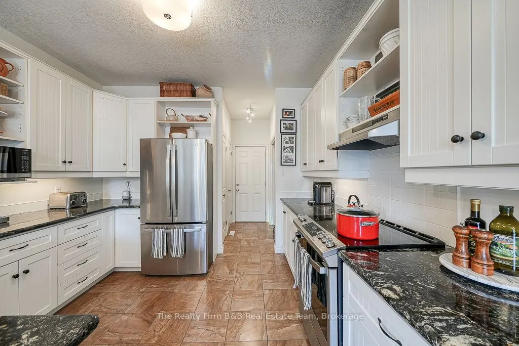 428 Lakeview Drive