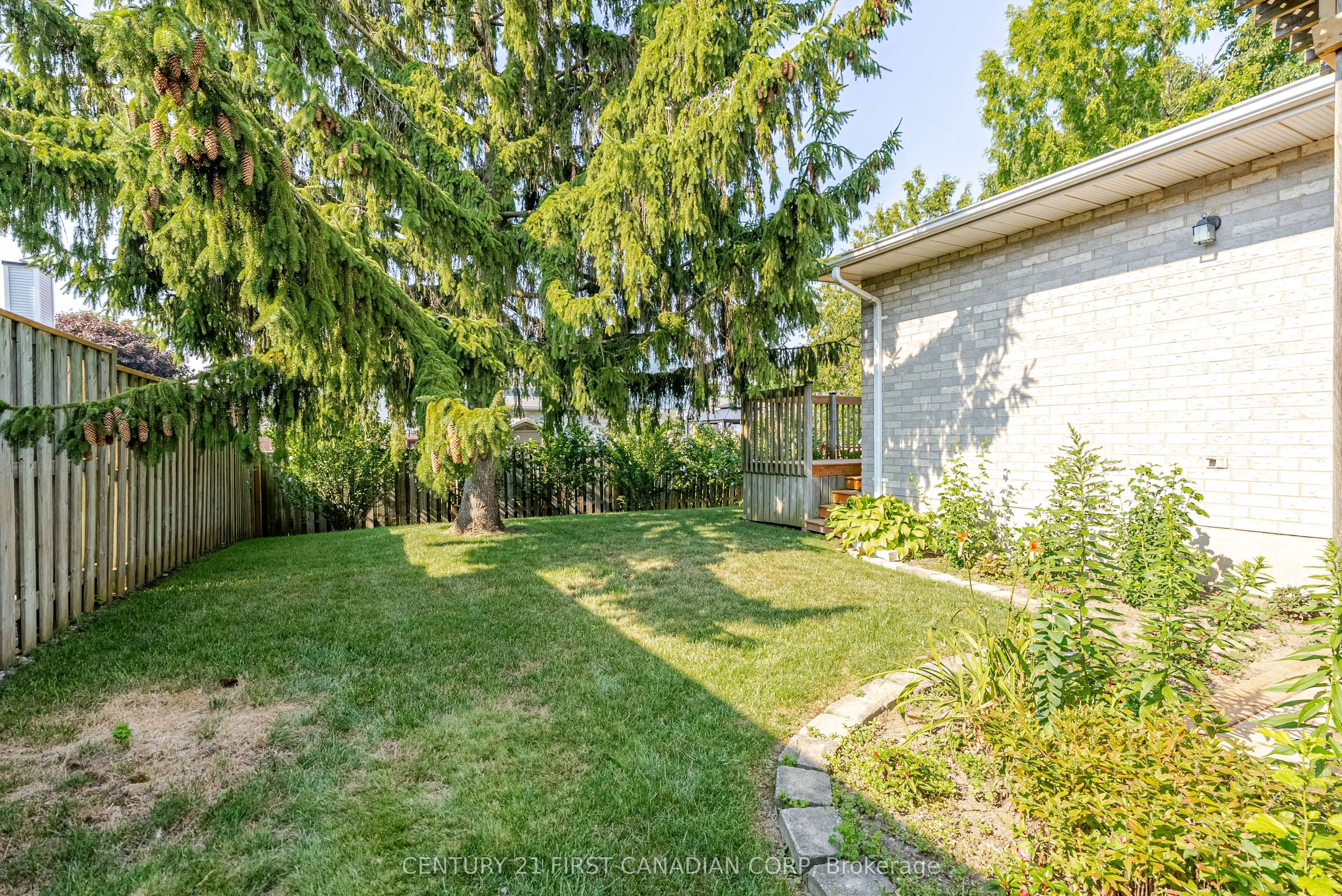 19 Farmington Drive