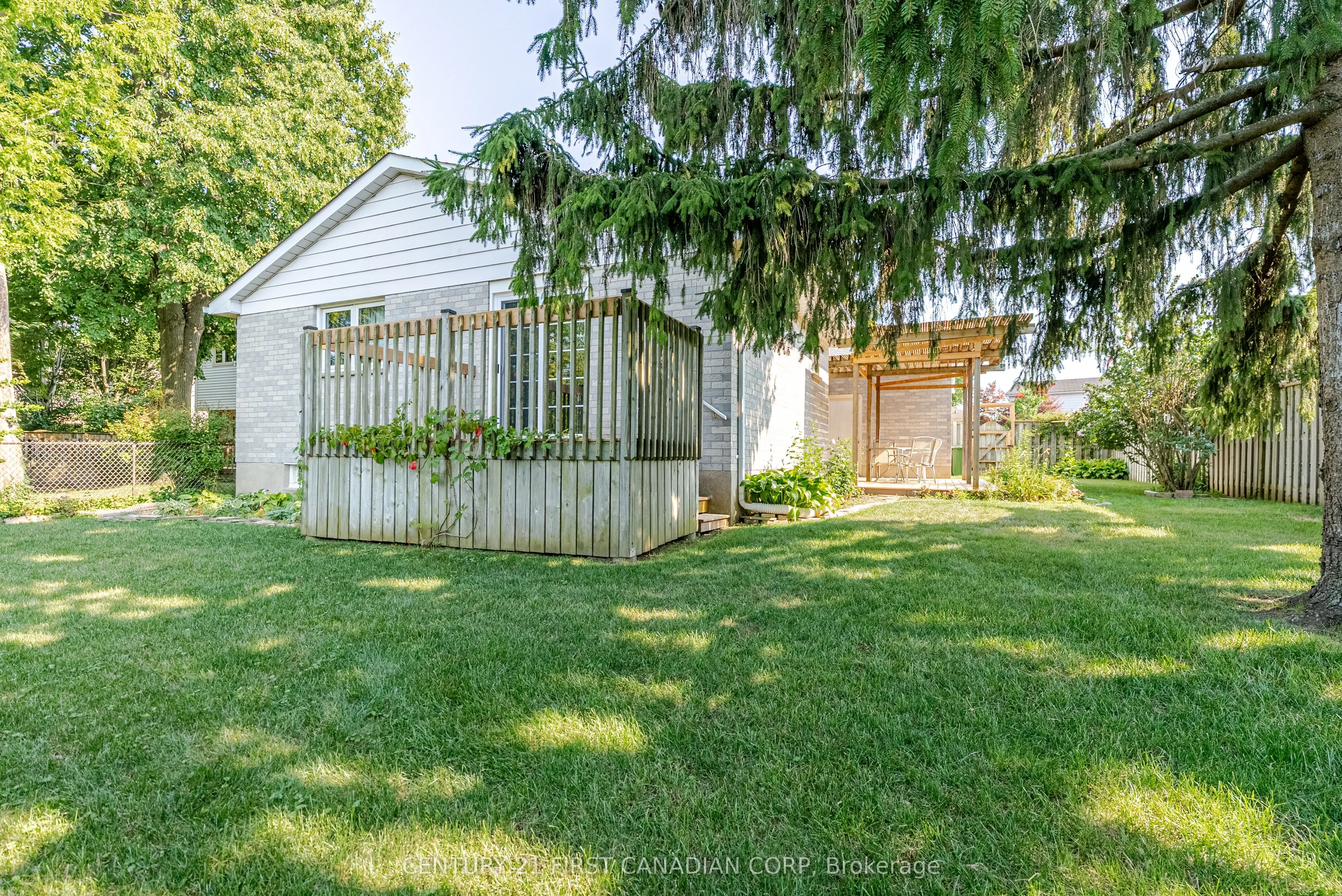 19 Farmington Drive