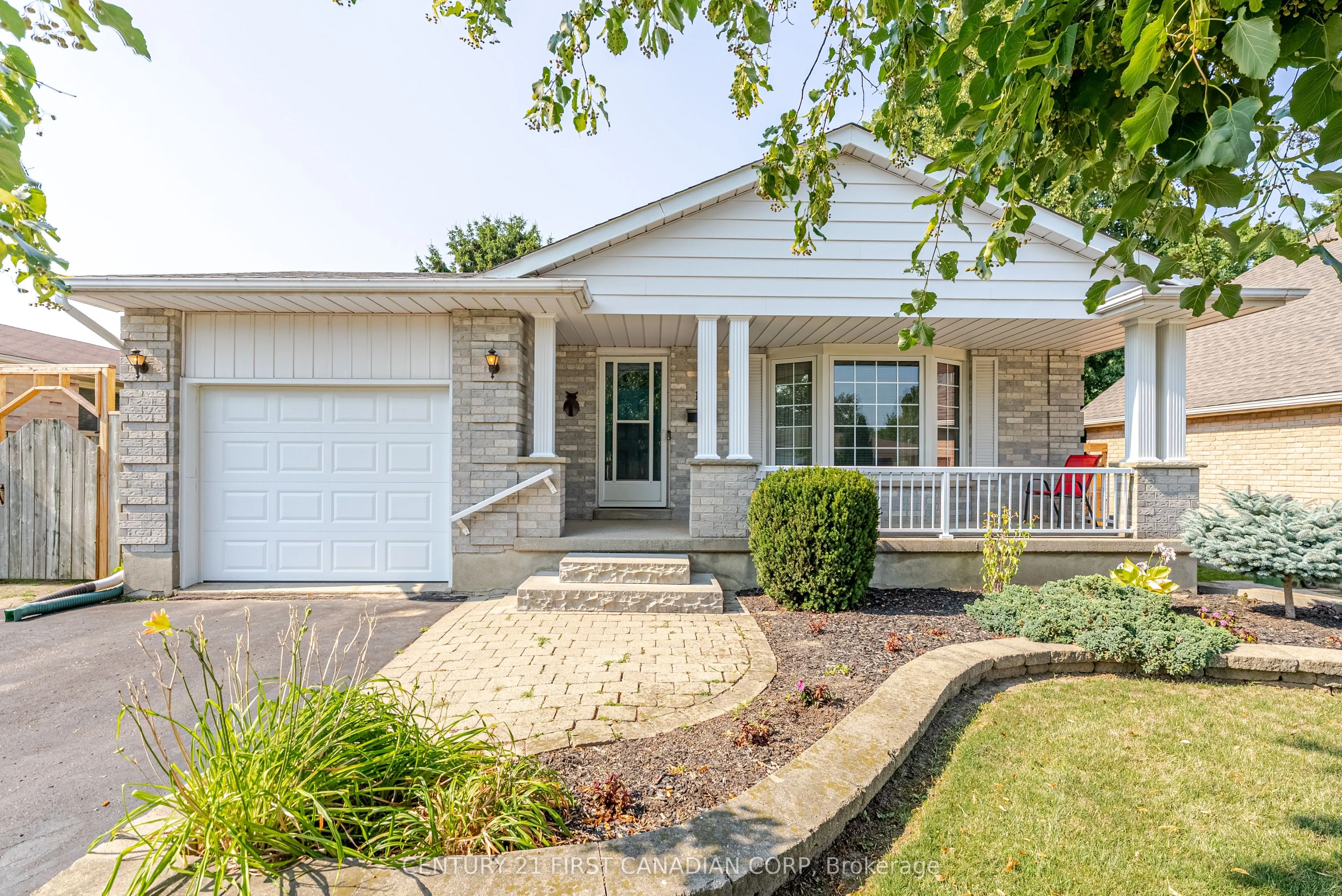 19 Farmington Drive