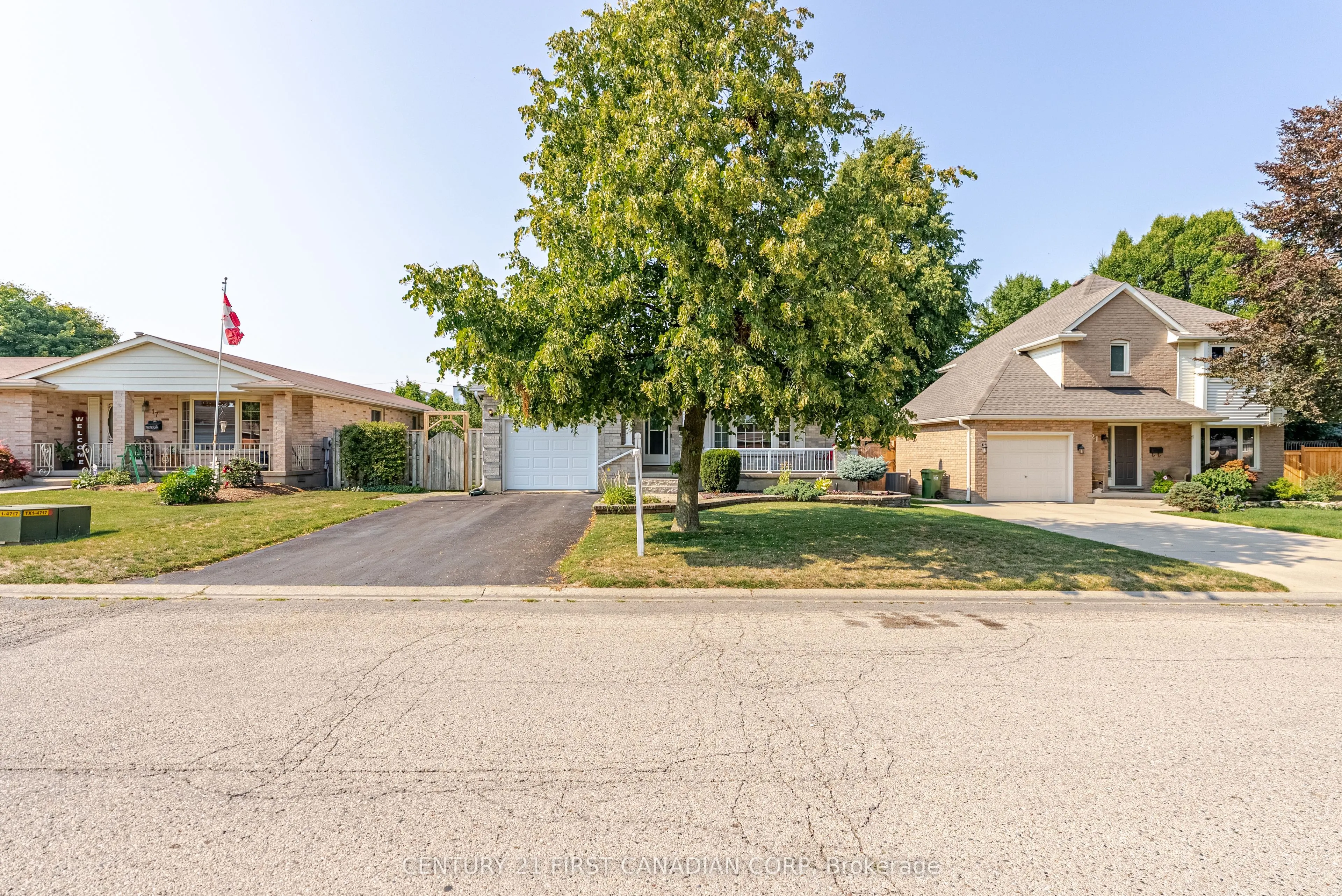 19 Farmington Drive