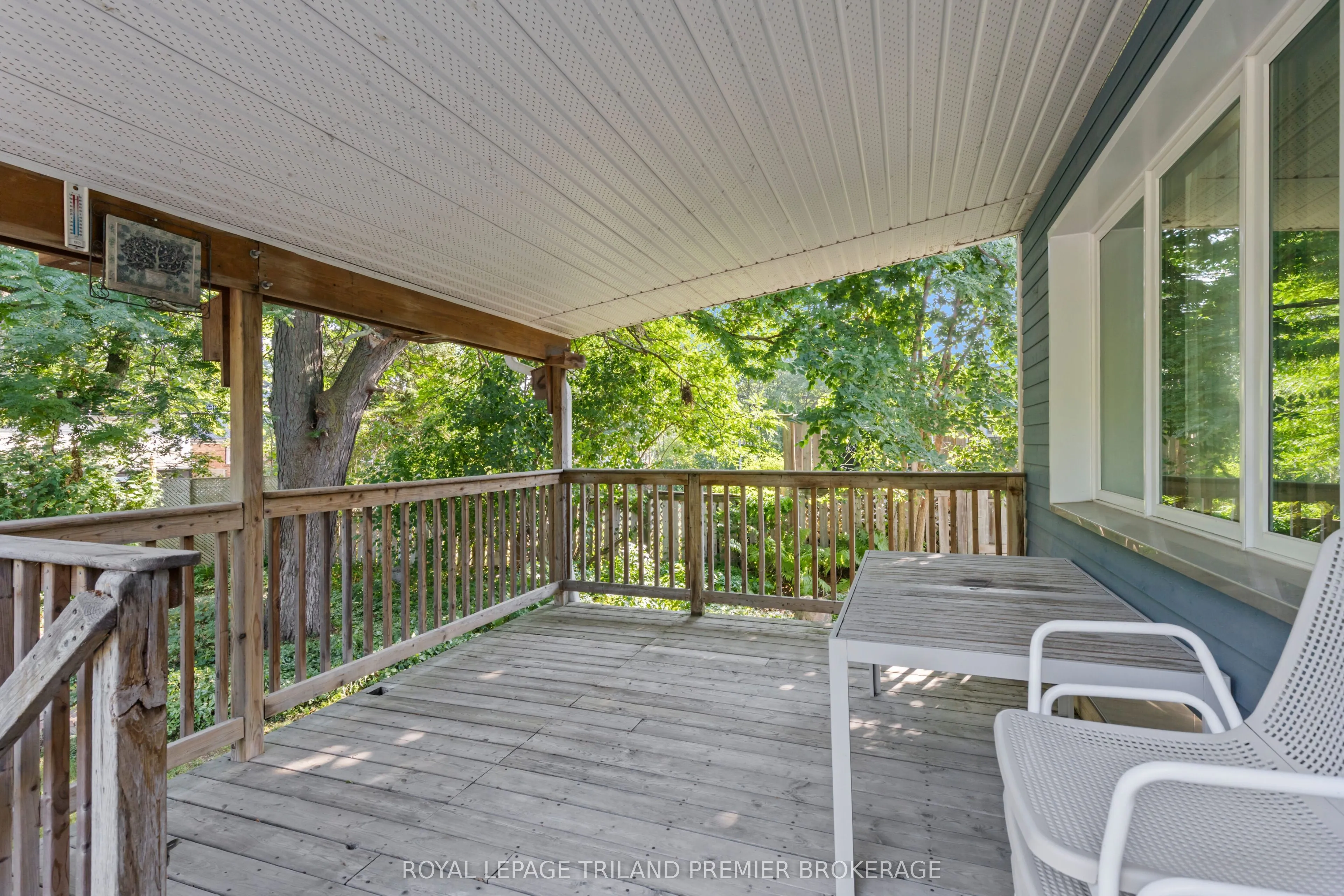 28 Elworthy Avenue