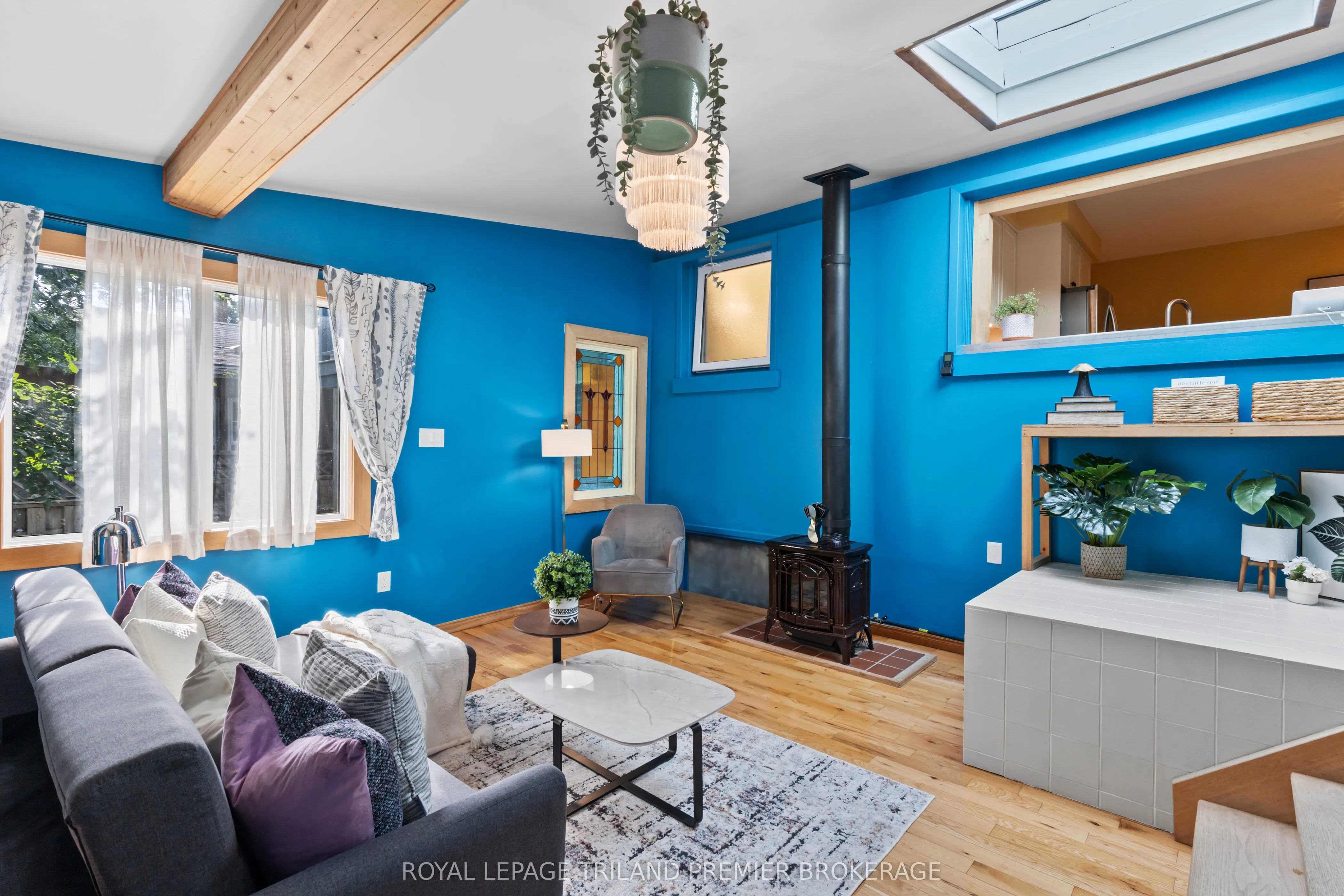 28 Elworthy Avenue