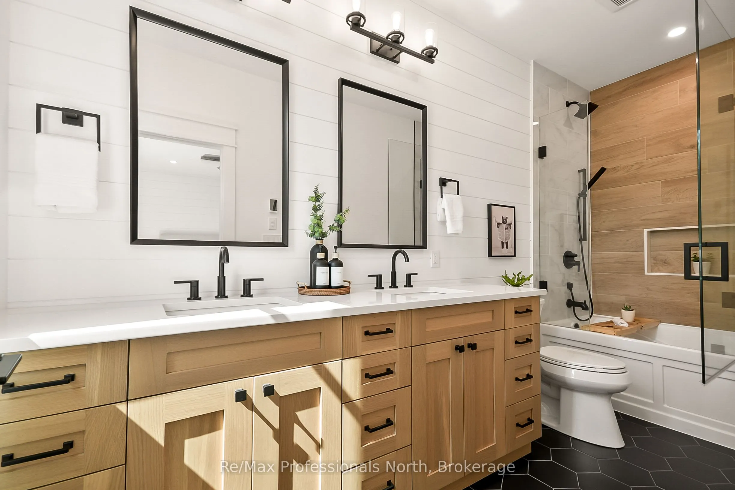 1054 Brydons Bay Road