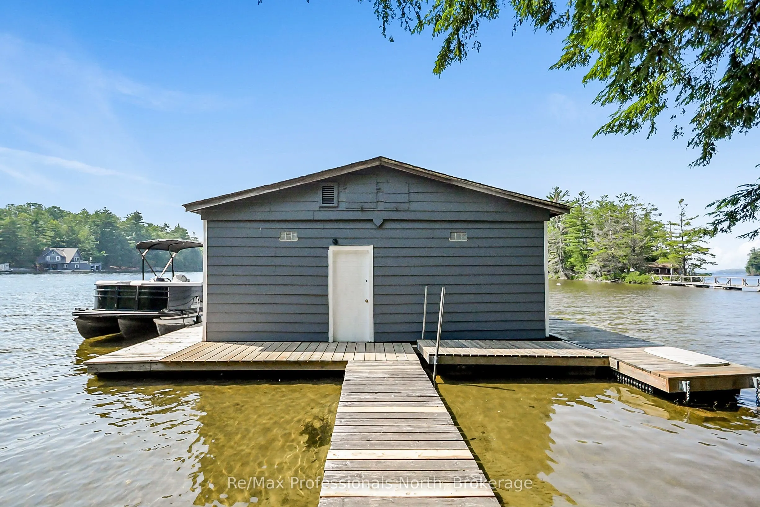 1054 Brydons Bay Road