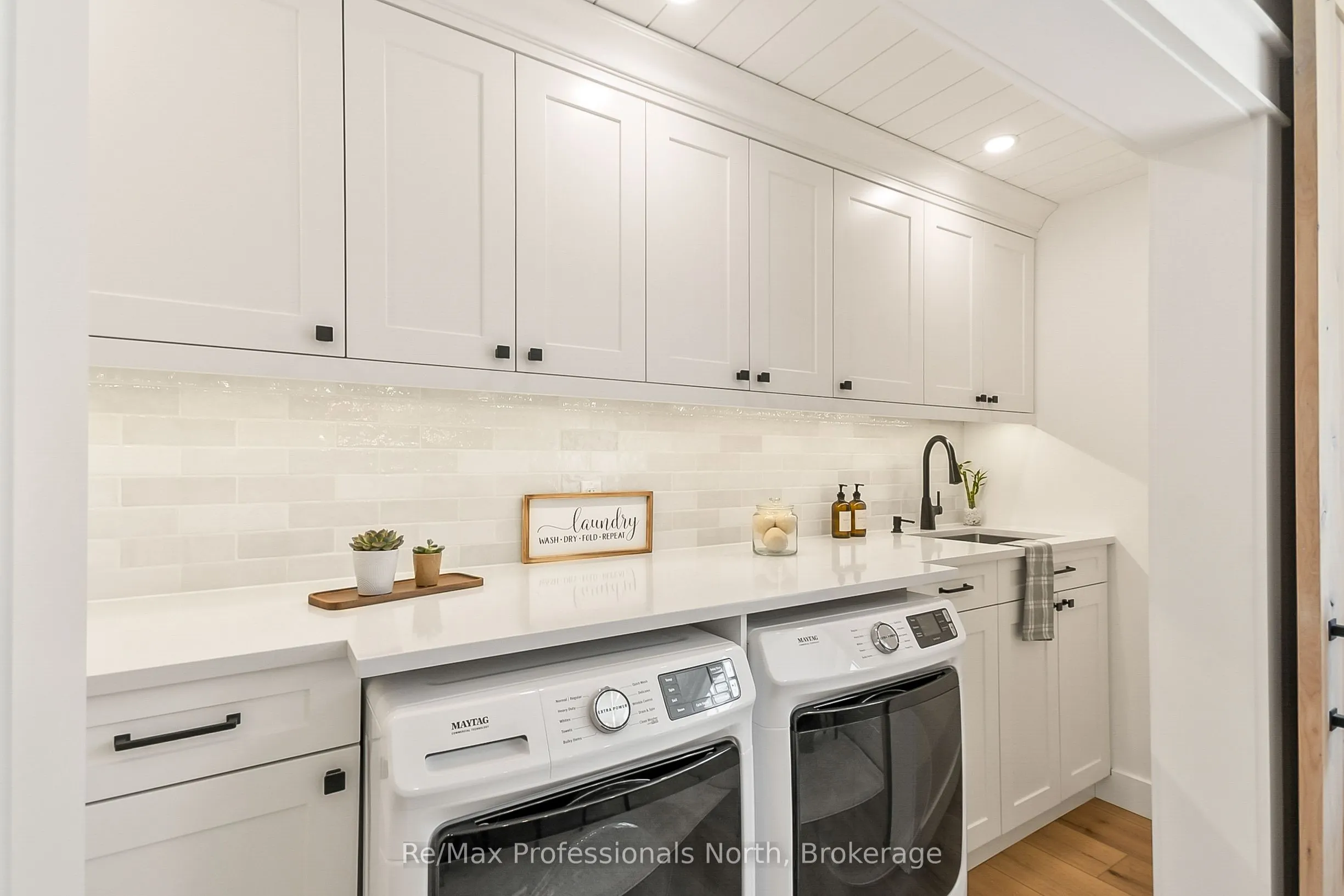 1054 Brydons Bay Road