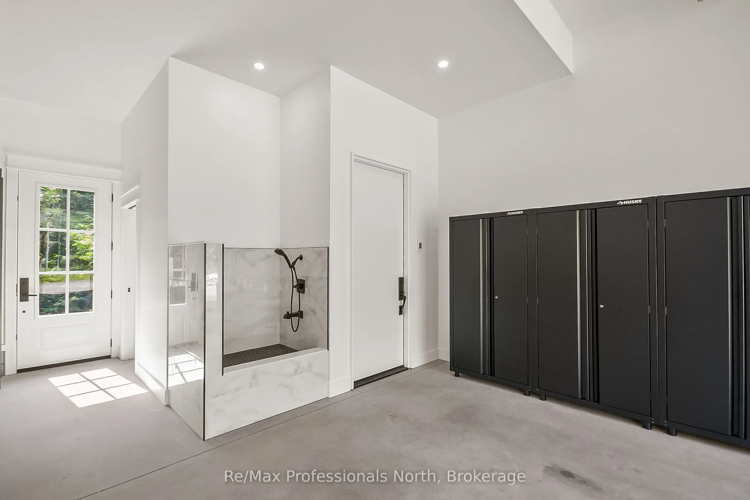1054 Brydons Bay Road