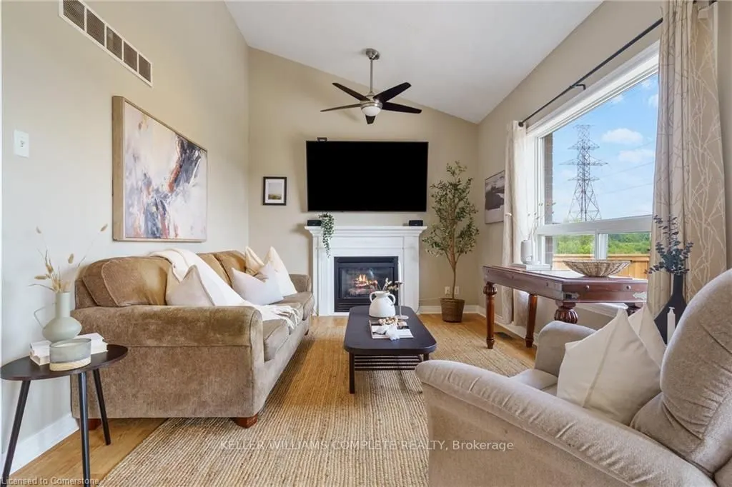 42 GRASSYPLAIN Drive