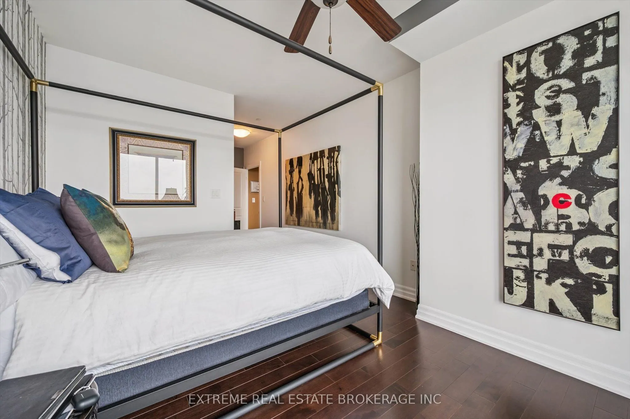 160 Macdonell Street, #1407