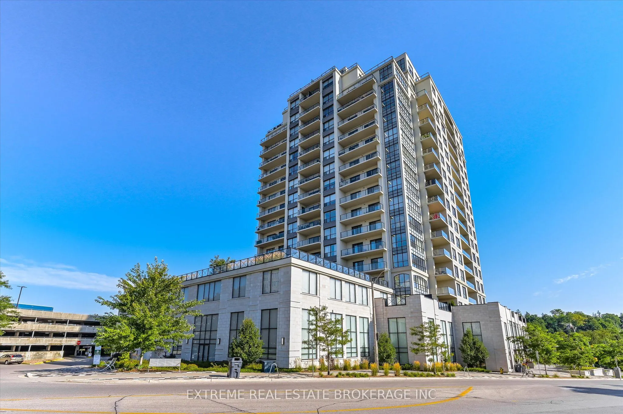160 Macdonell Street, #1407