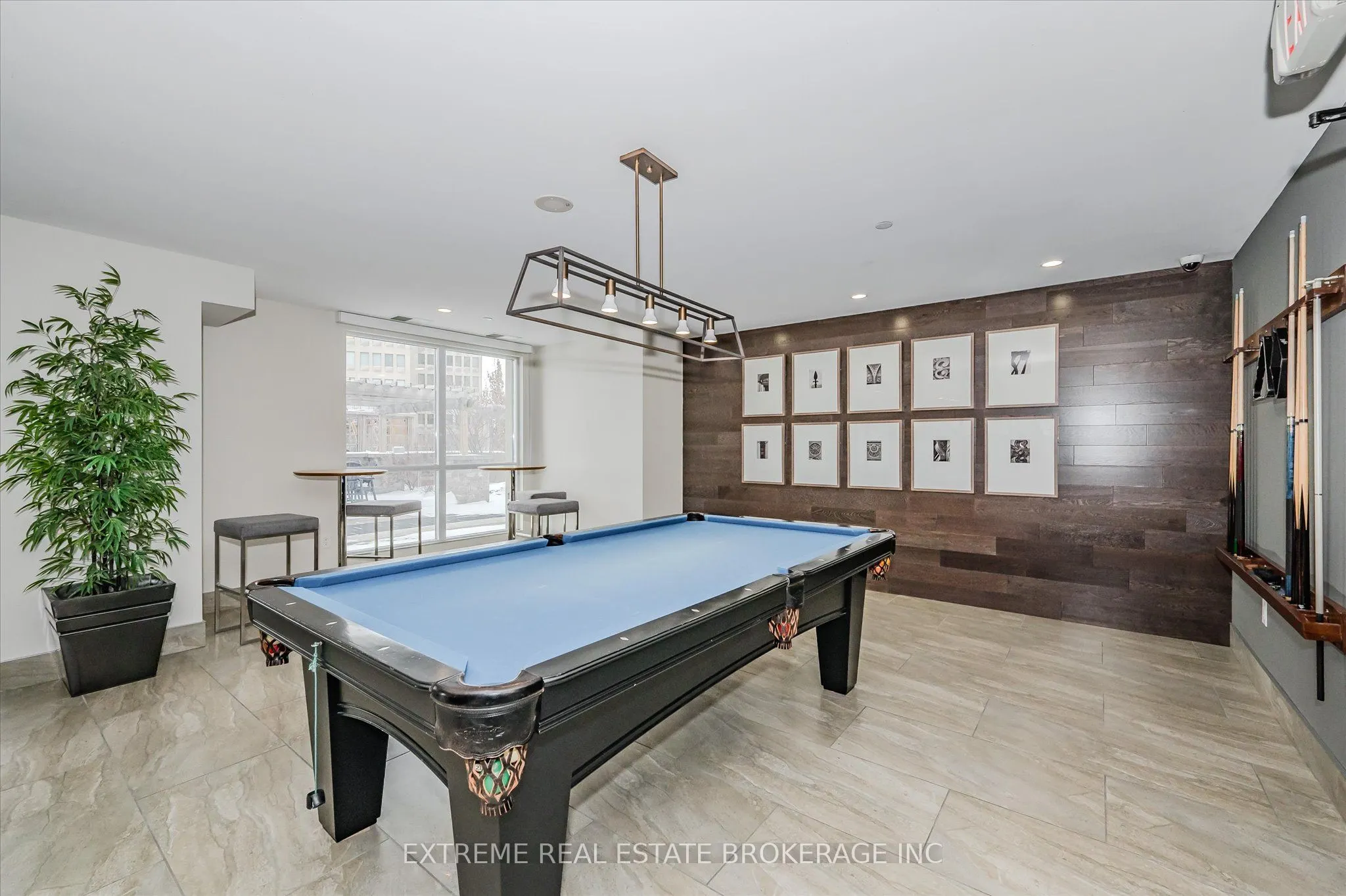 160 Macdonell Street, #1407