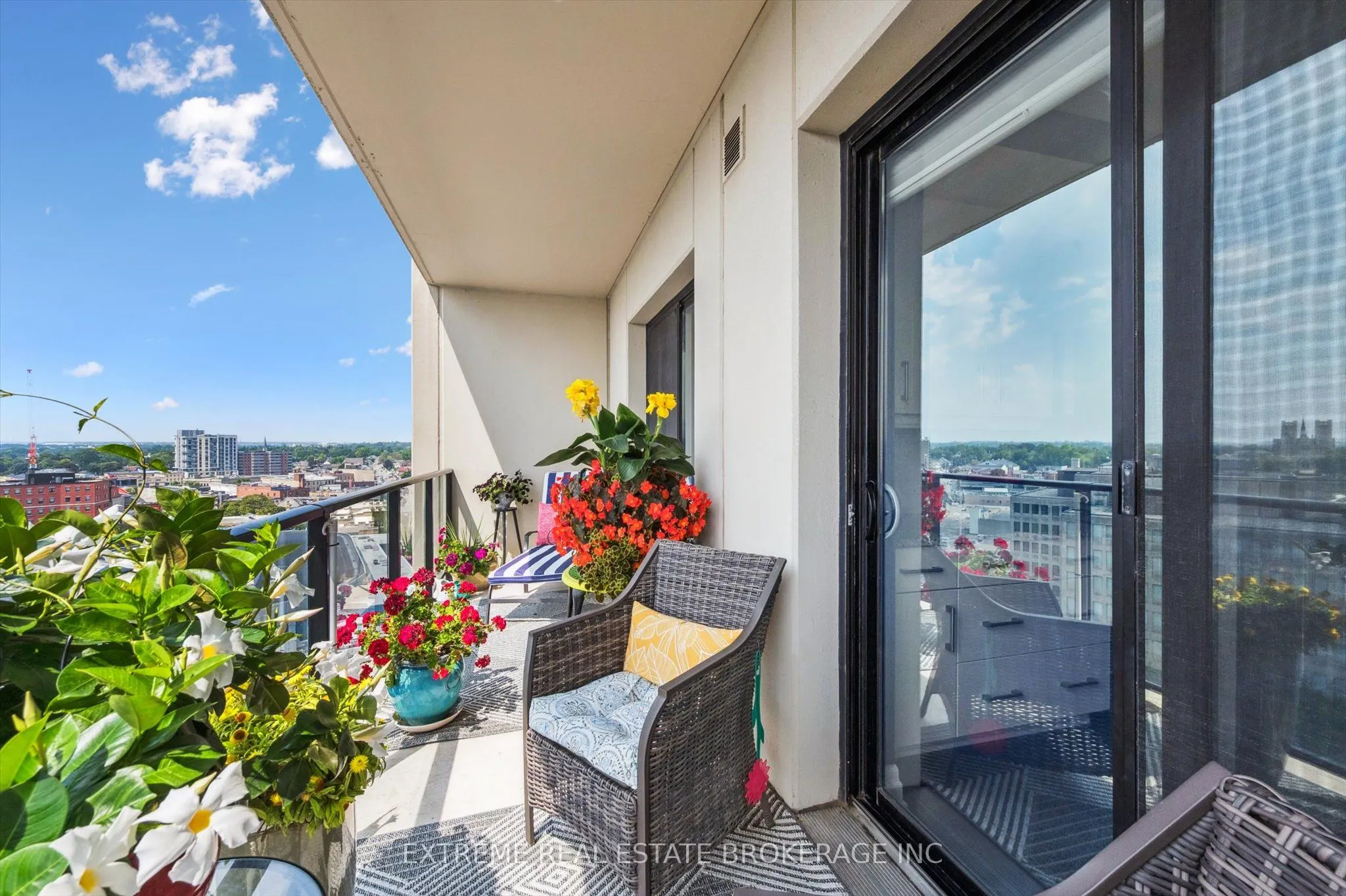 160 Macdonell Street, #1407