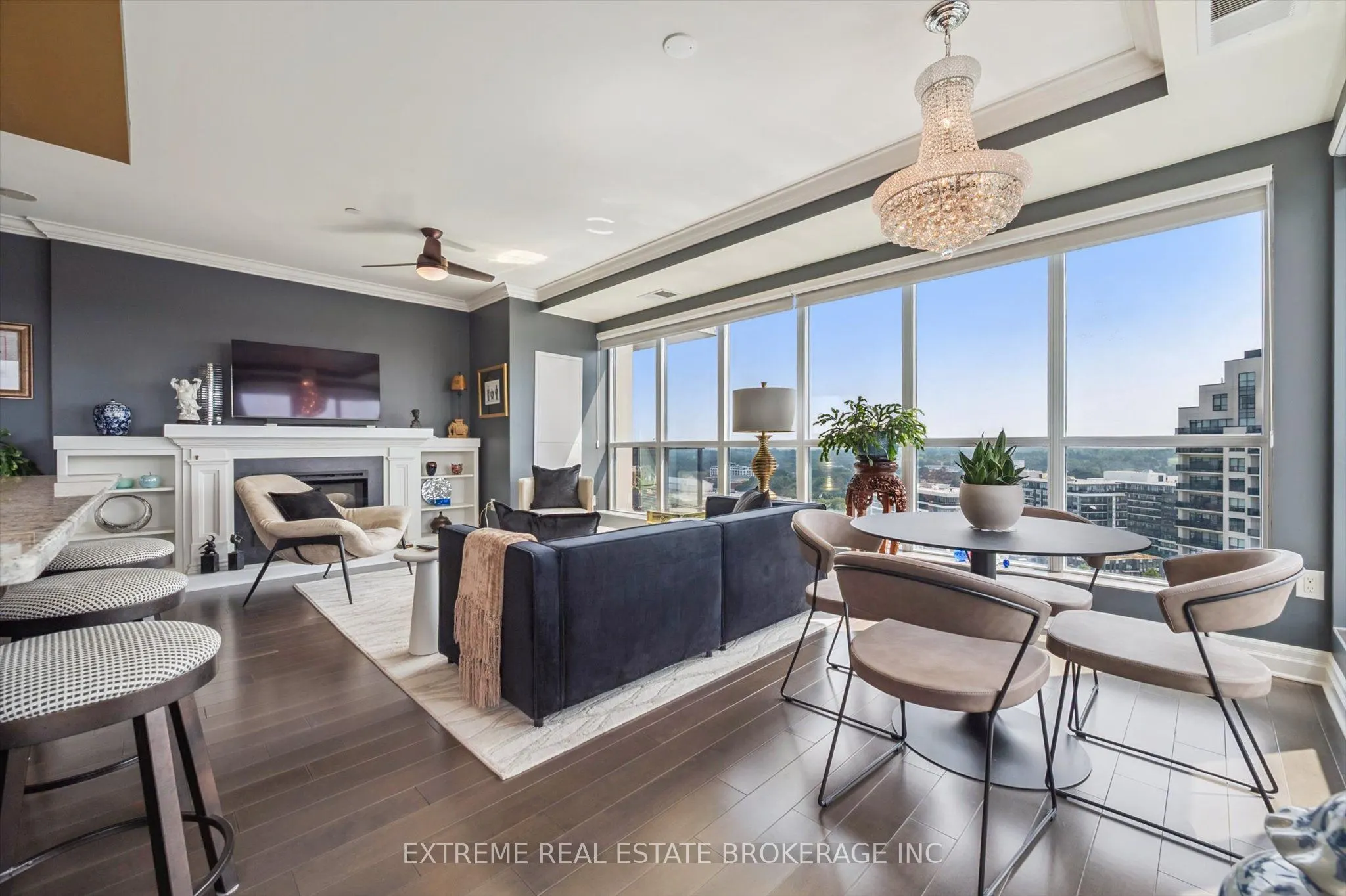 160 Macdonell Street, #1407