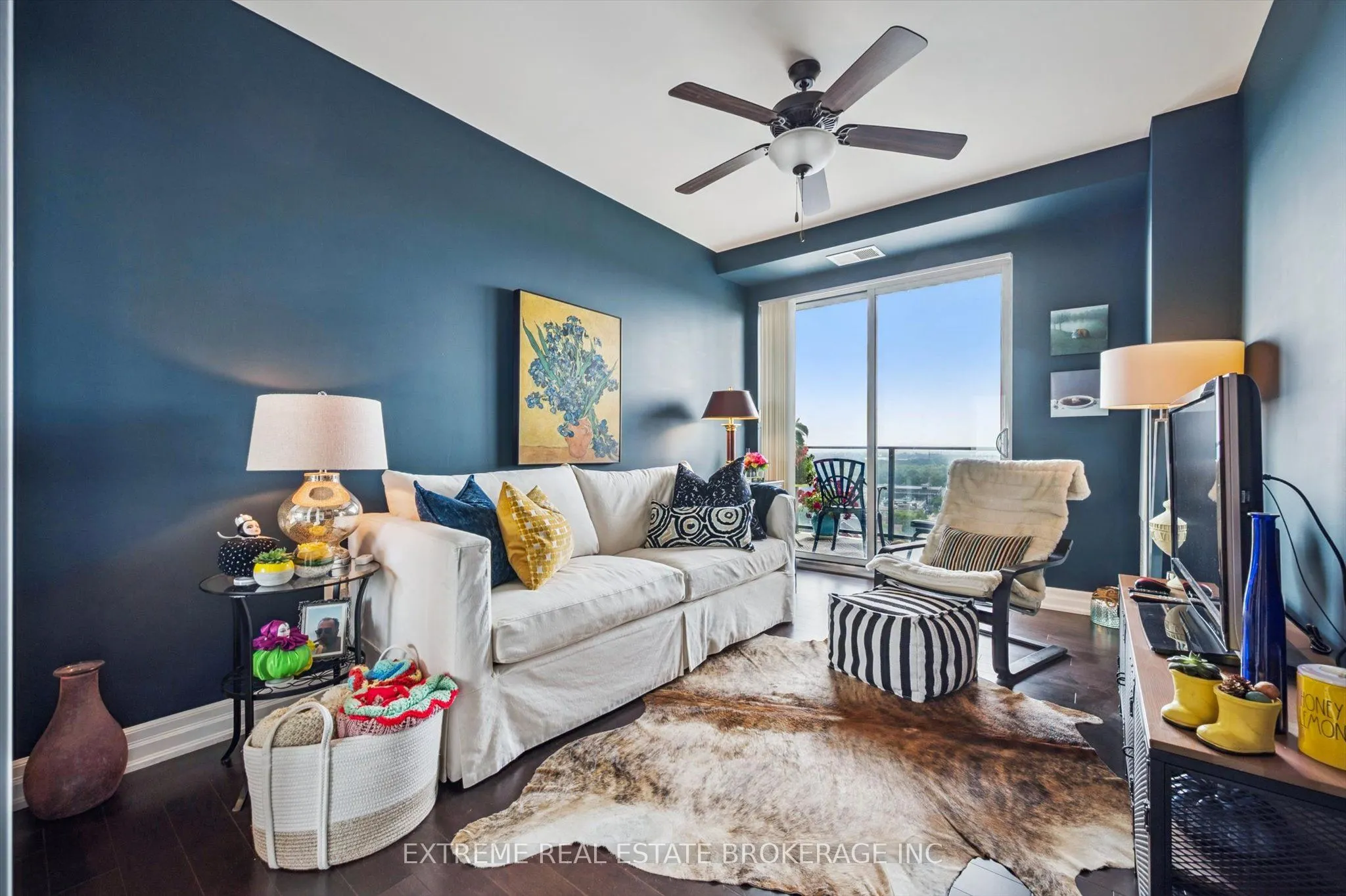 160 Macdonell Street, #1407