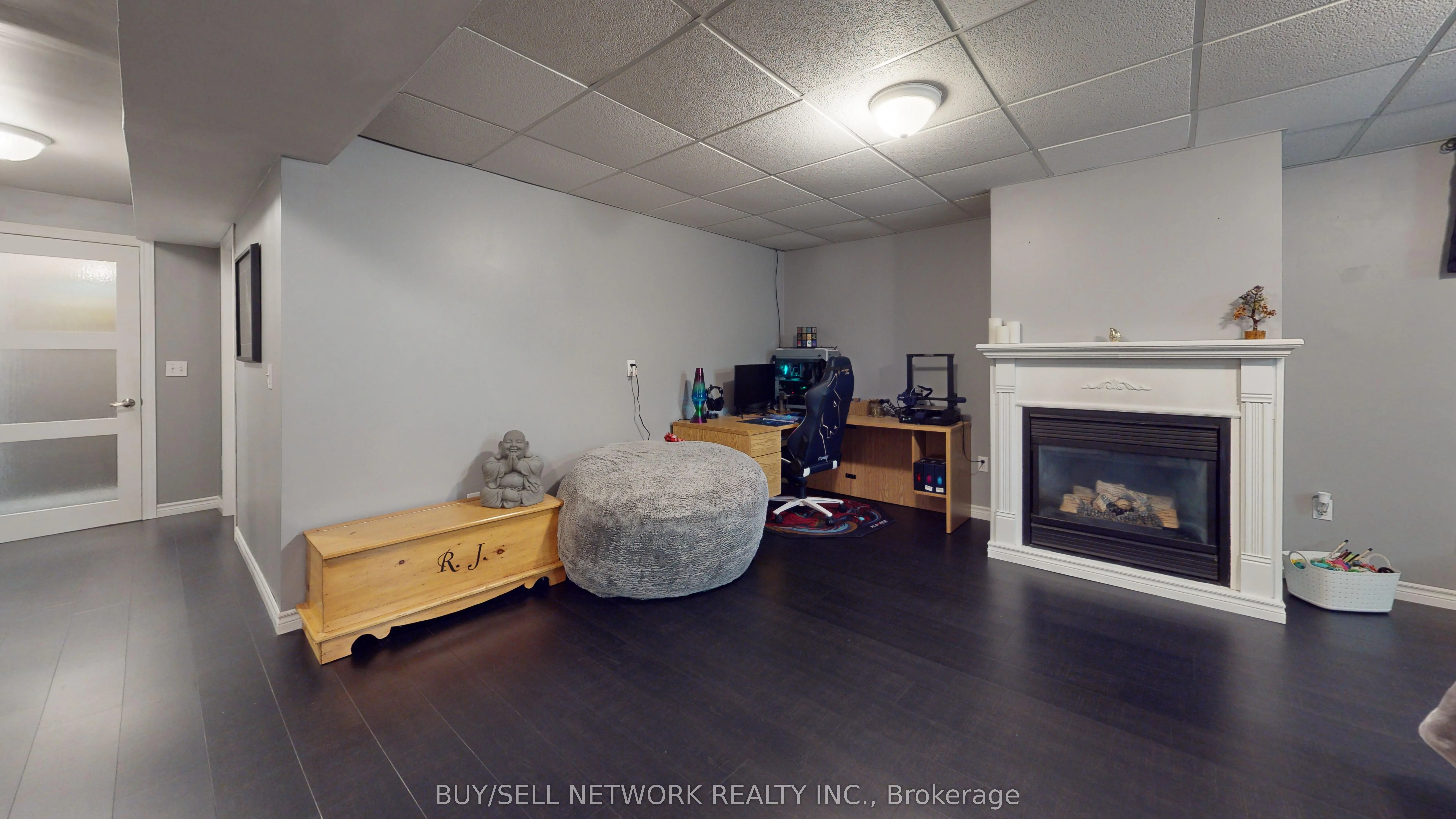 2504 Idyllwood Crescent
