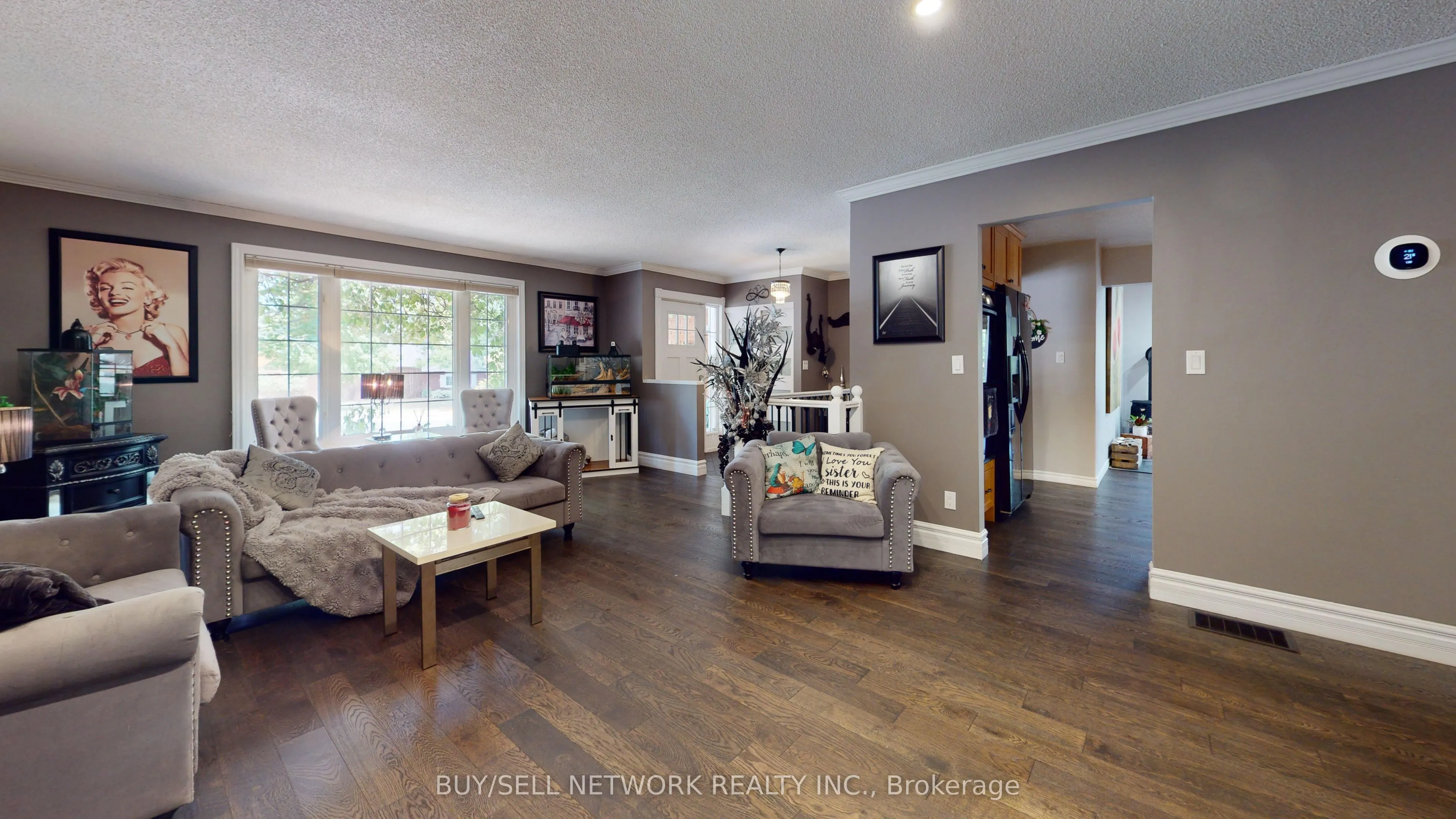 2504 Idyllwood Crescent