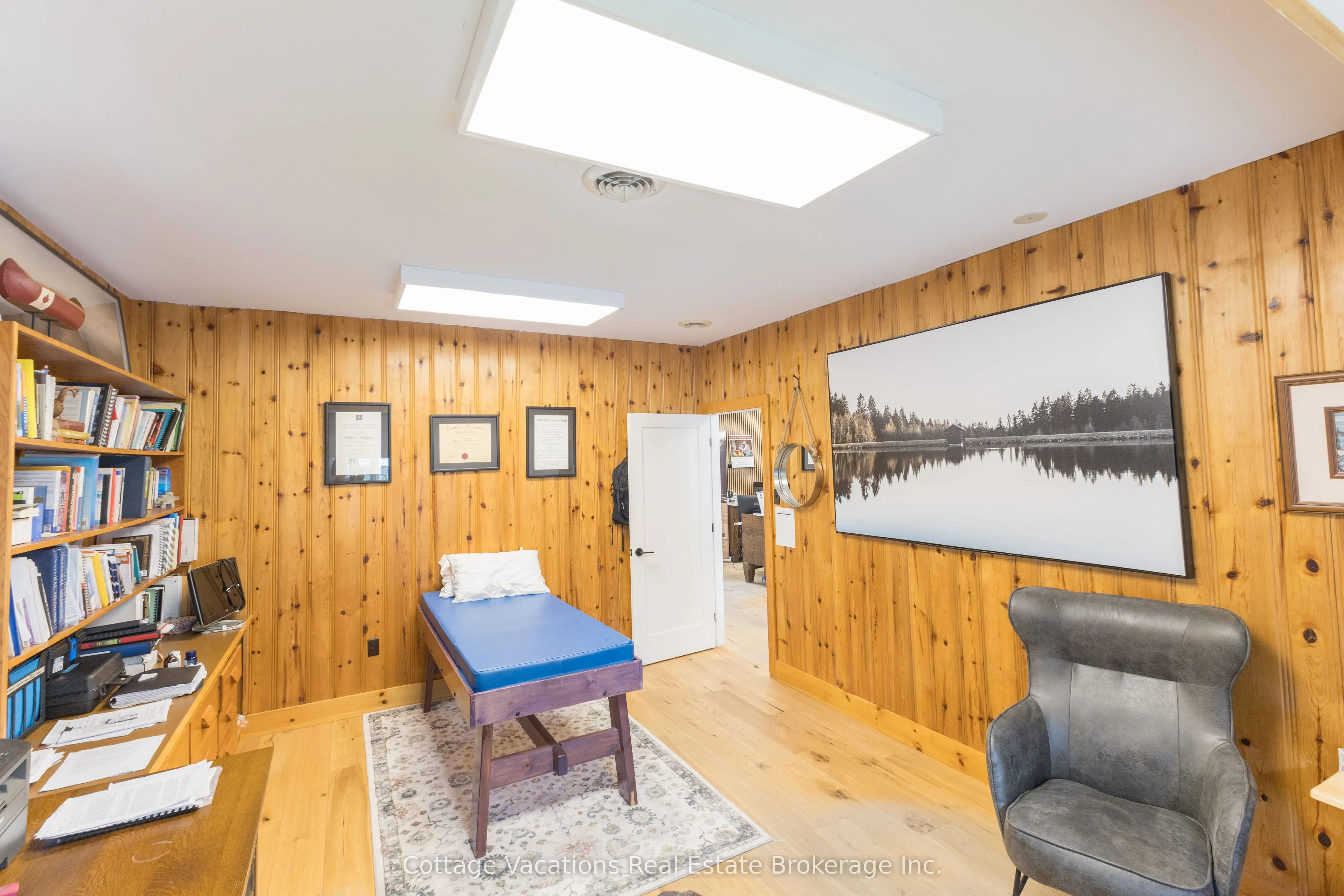 10 Brunel Road