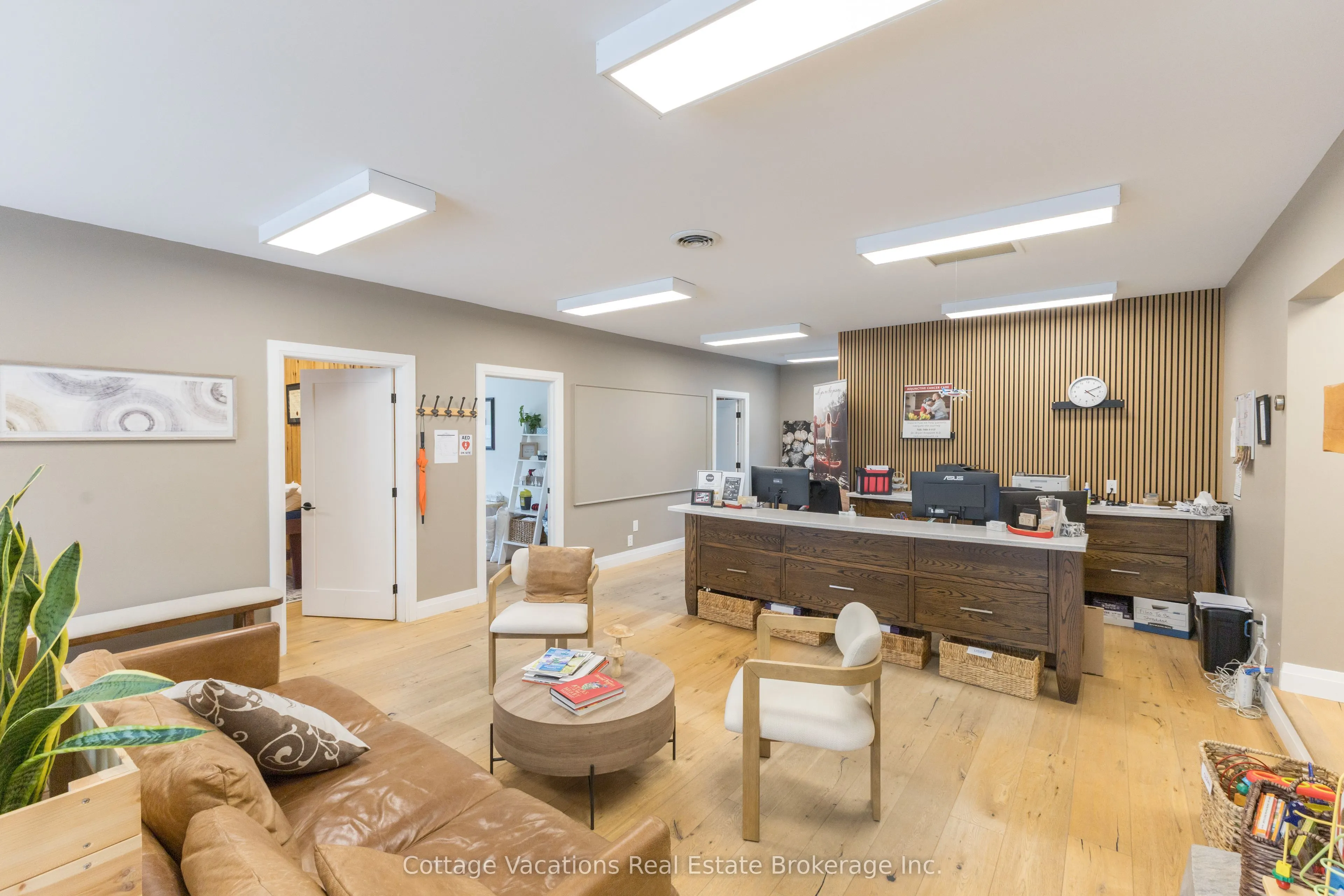 10 Brunel Road
