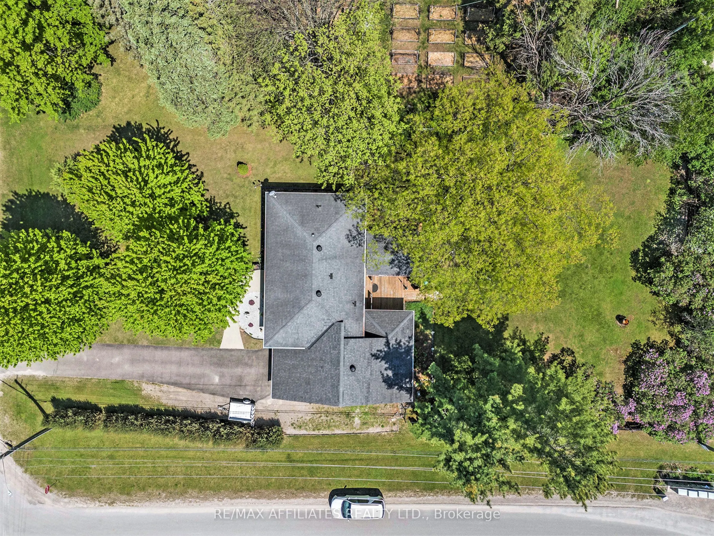 57 Golf Club Road