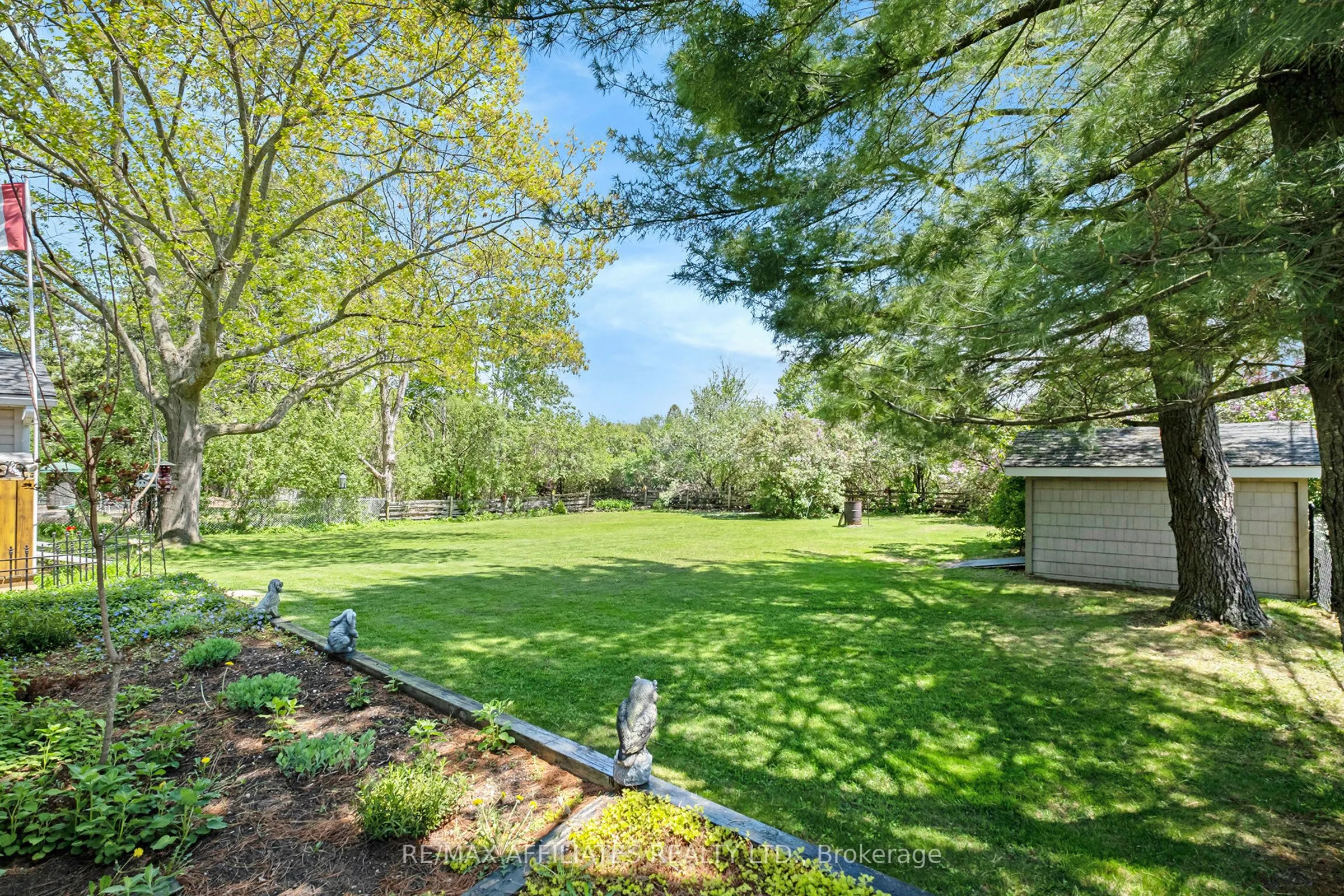 57 Golf Club Road