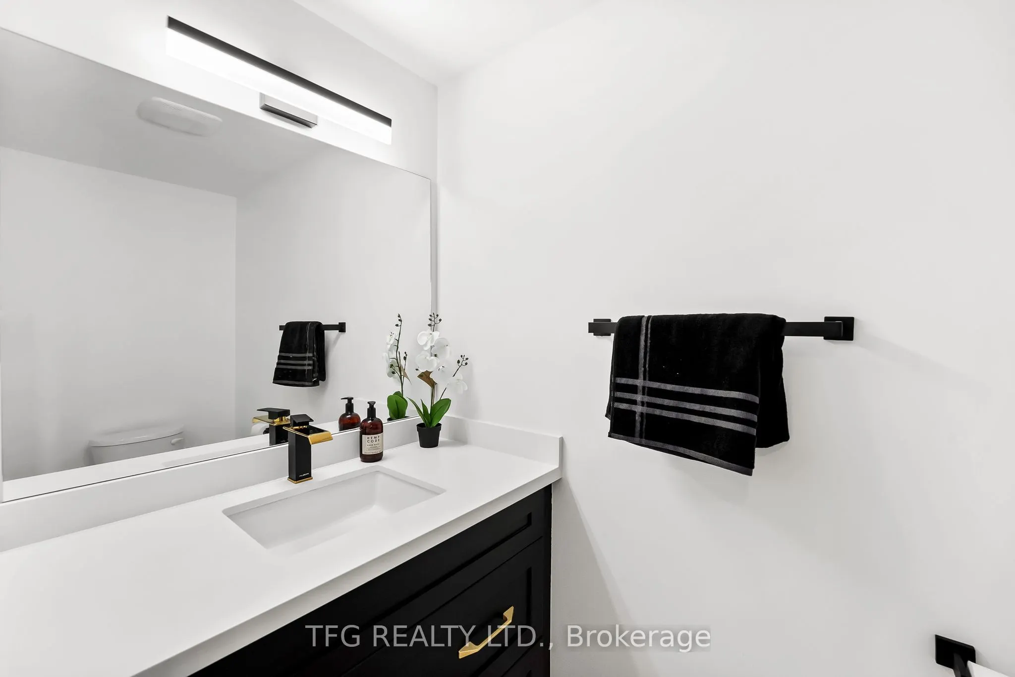 678 Otonabee Drive