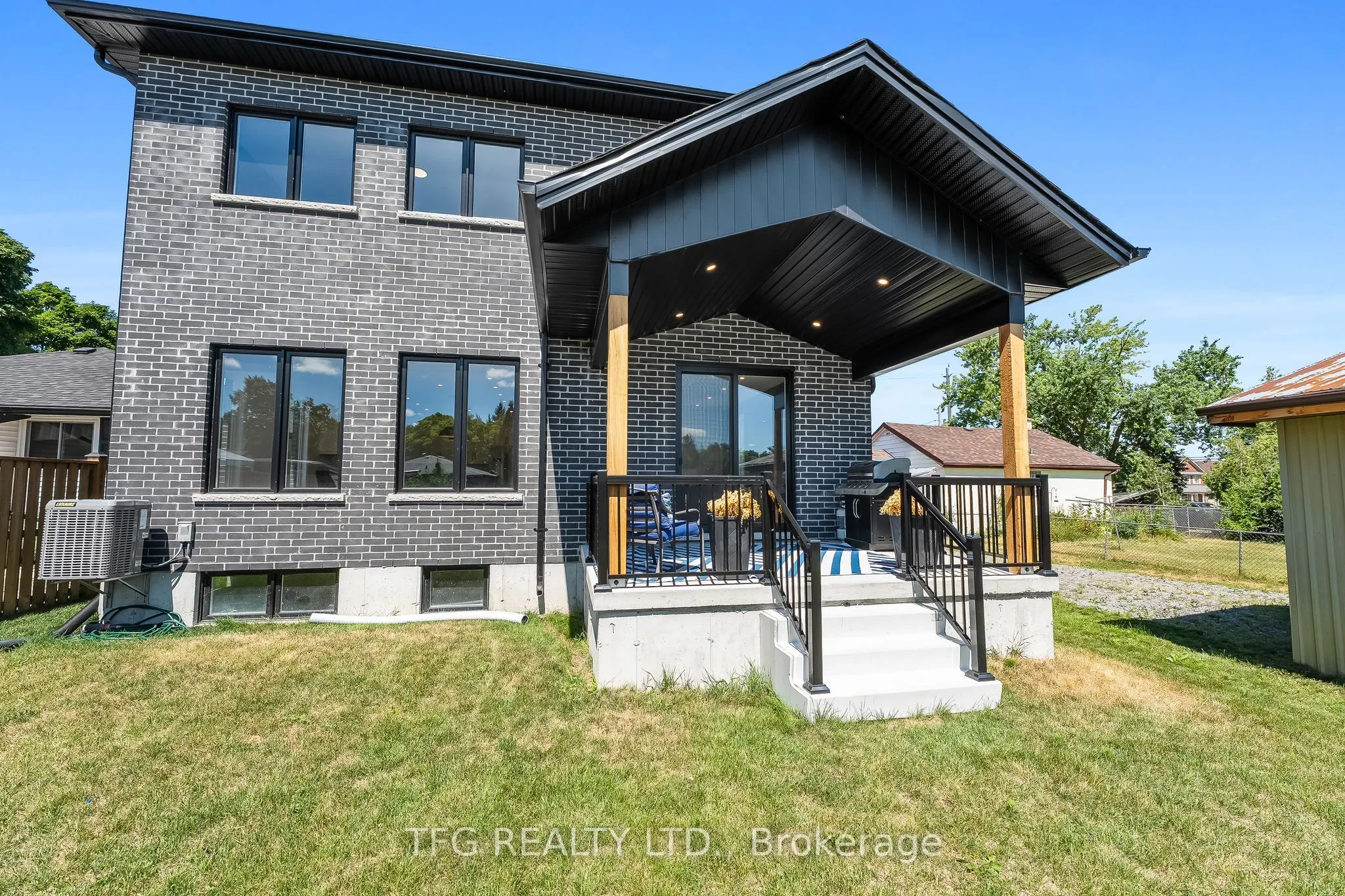 678 Otonabee Drive