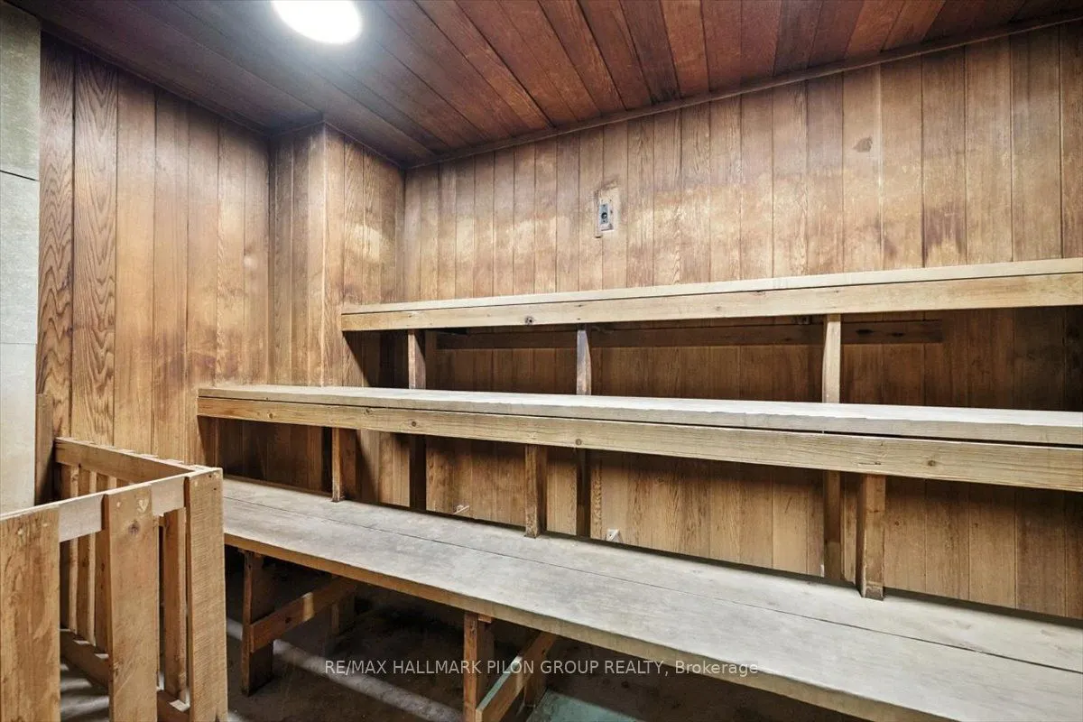 505 St Laurent Boulevard, #1503