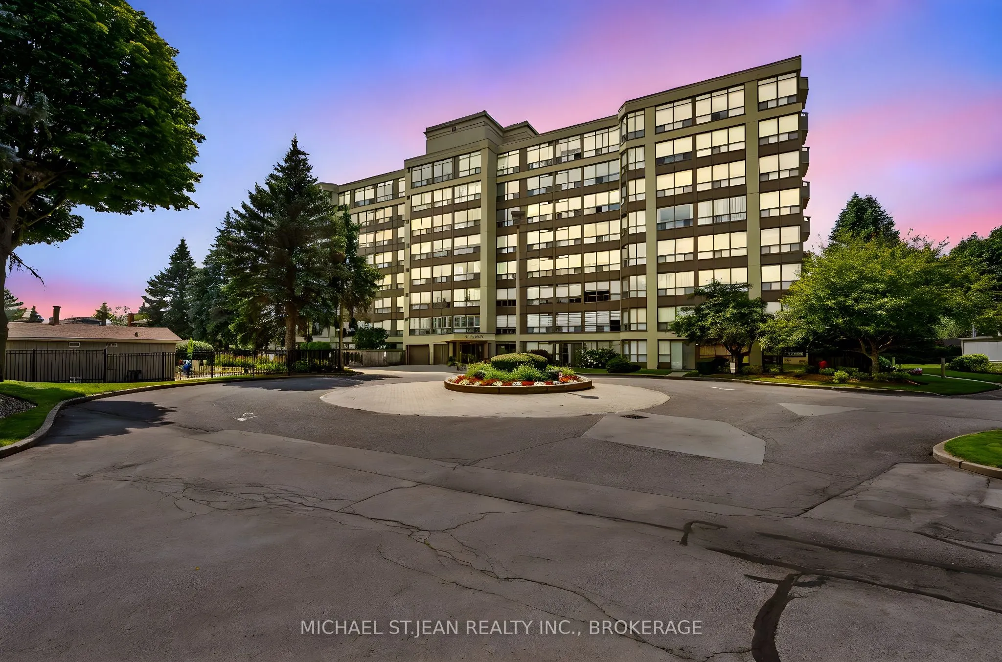 5100 Dorchester Road, #704