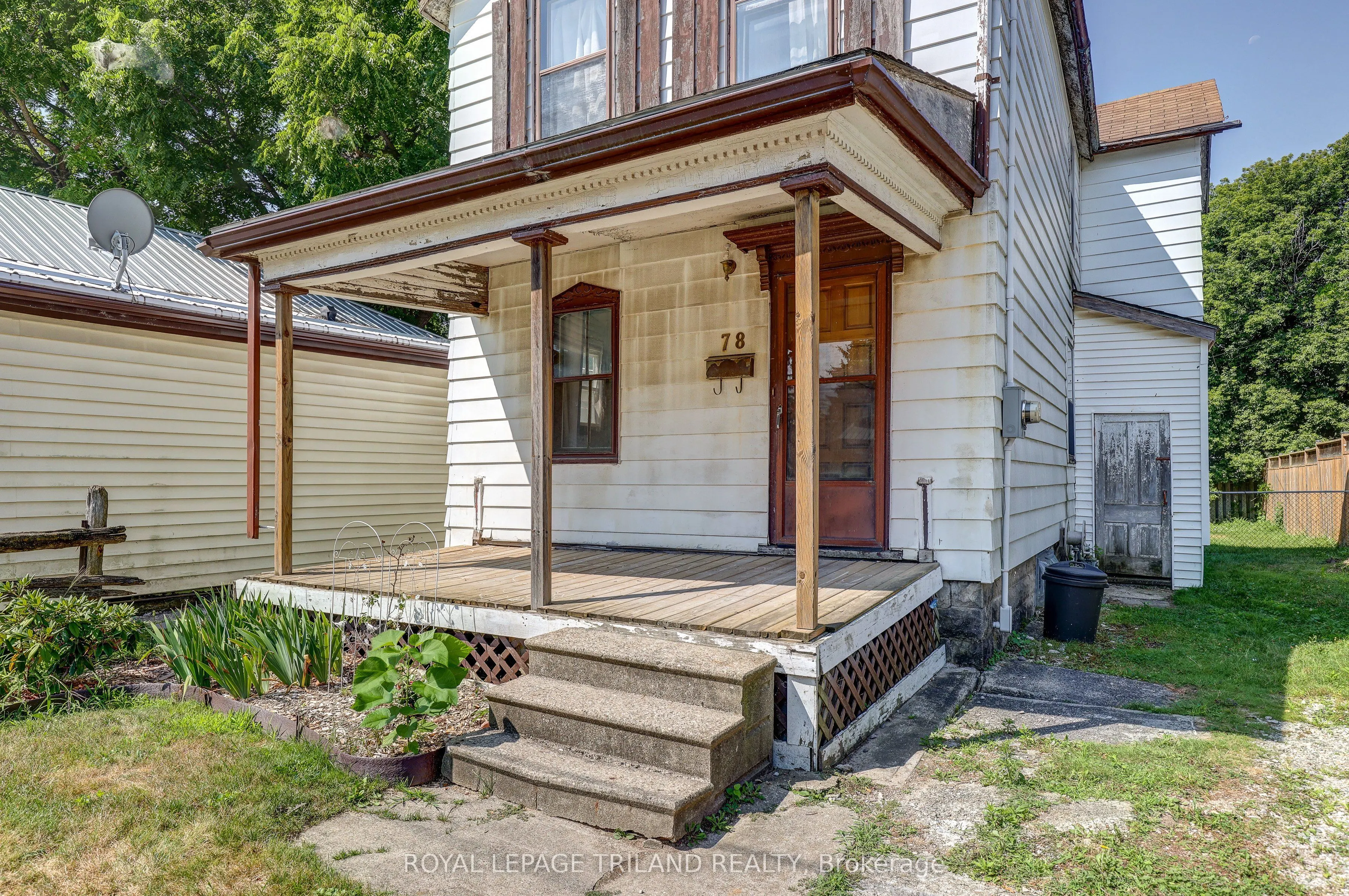 78 Manitoba Street