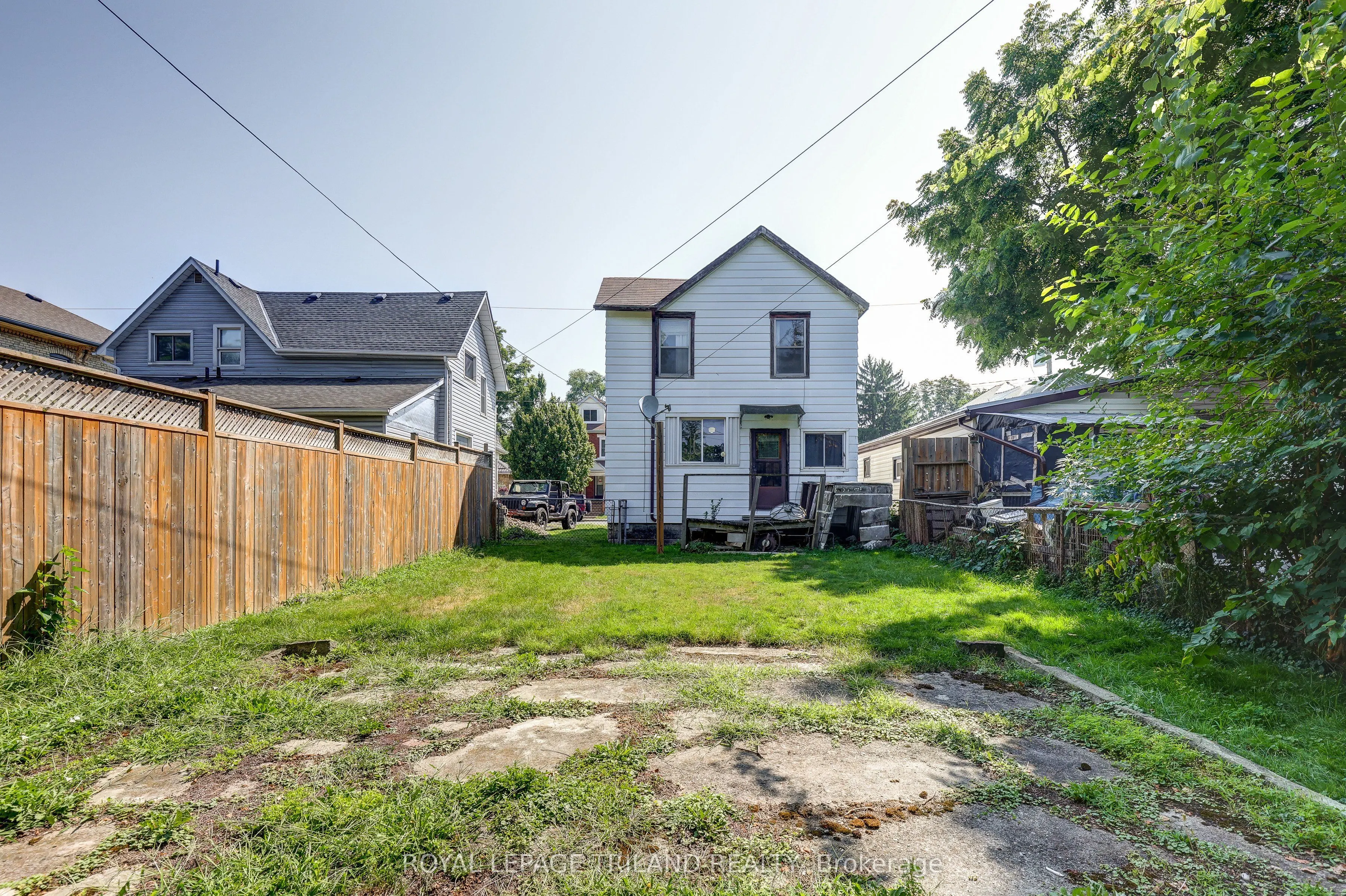 78 Manitoba Street