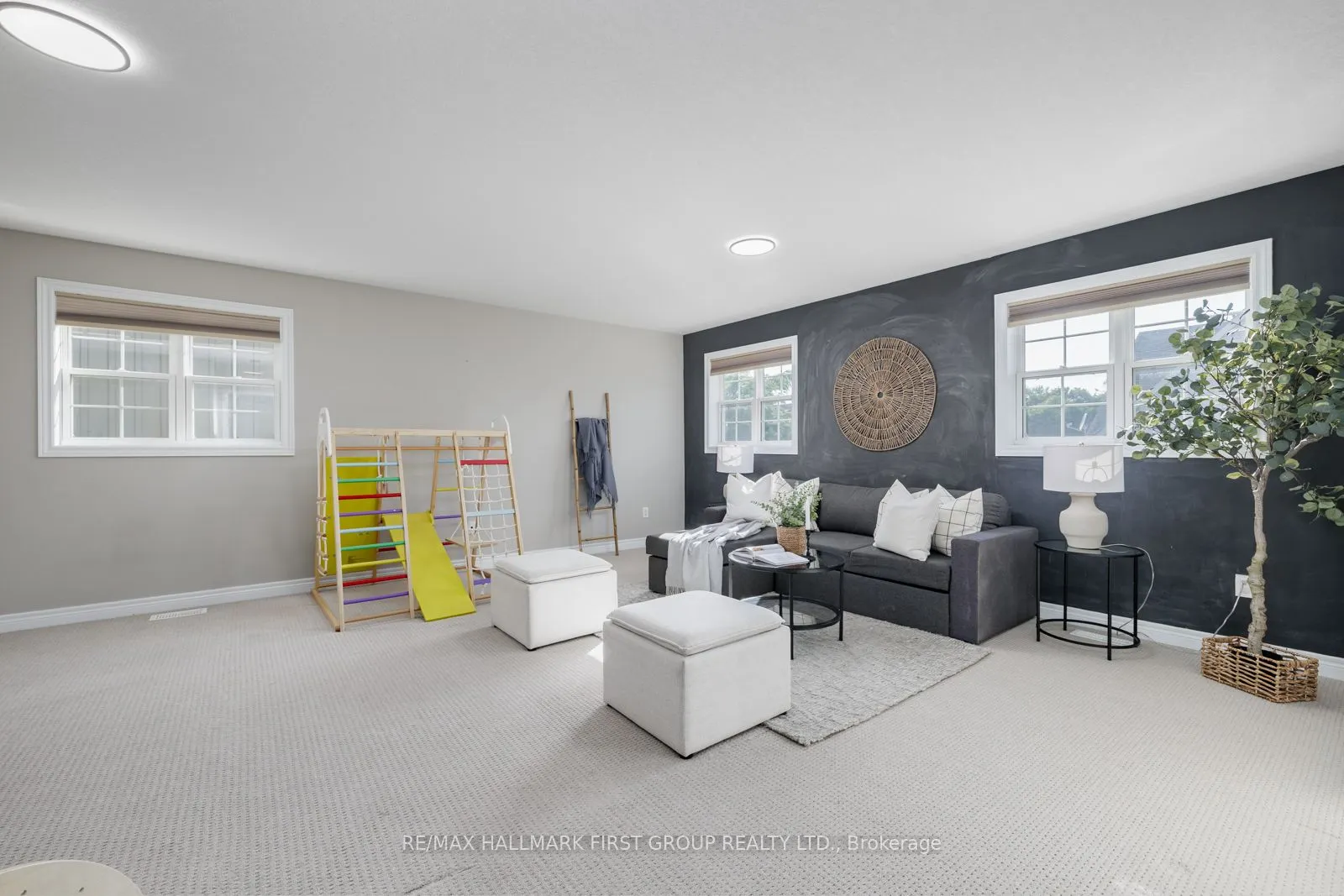 71 Greenaway Circle