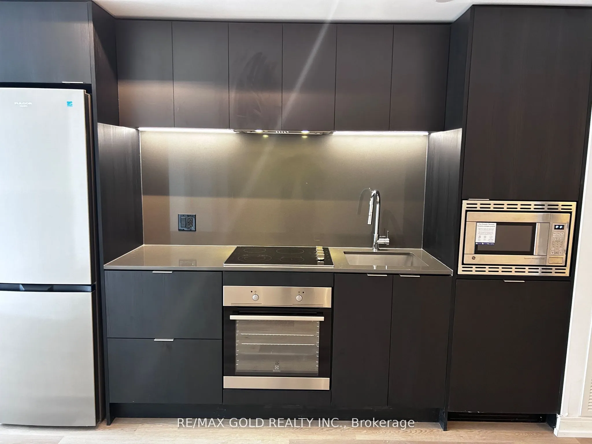 1 Jarvis Street, #1312