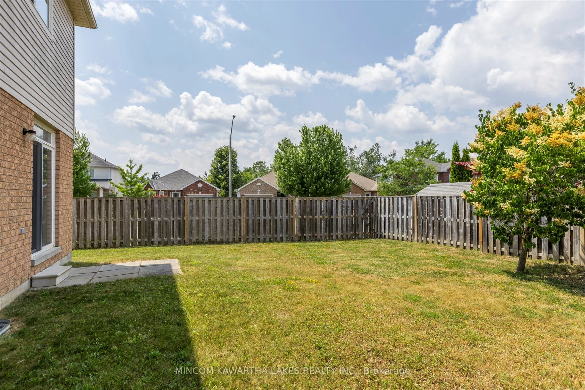 1403 Mcauliffe Lane